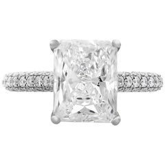 18 Karat White Gold Radiant Pave Diamond Engagement Ring 2.53 Carat