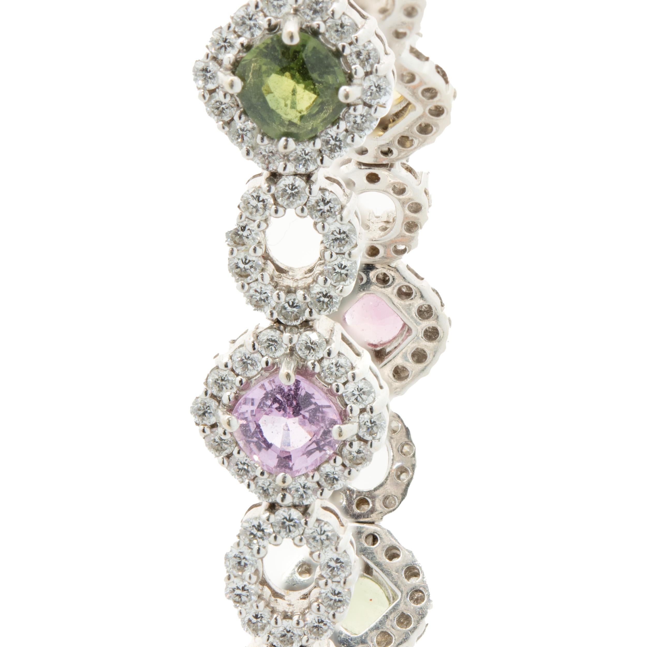 Armband aus 18 Karat Weißgold mit Regenbogen-Saphir und Diamant im Zustand „Hervorragend“ in Scottsdale, AZ