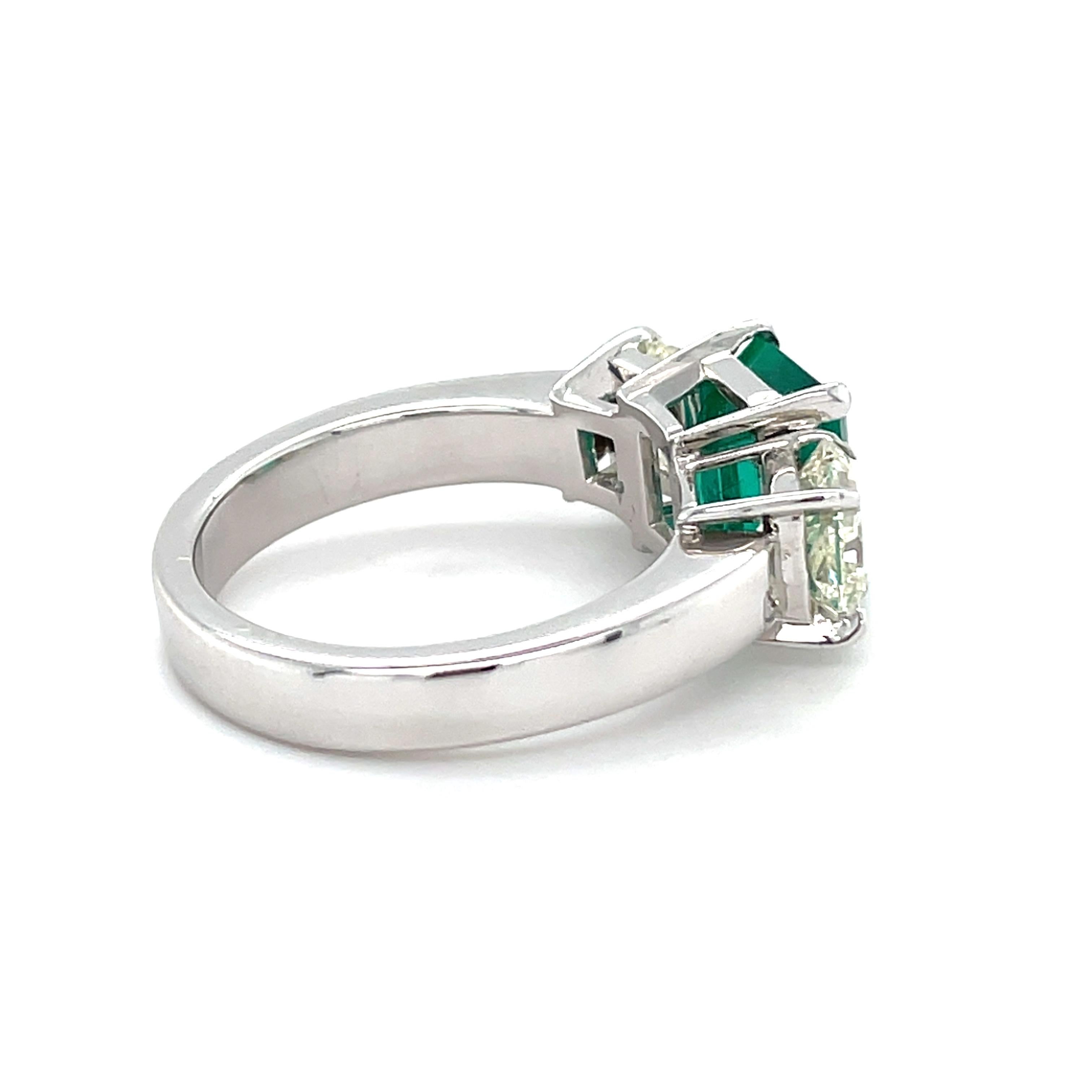 Emerald Cut 18 Karat White Gold Rectangular Emerald Diamond Cocktail Ring For Sale