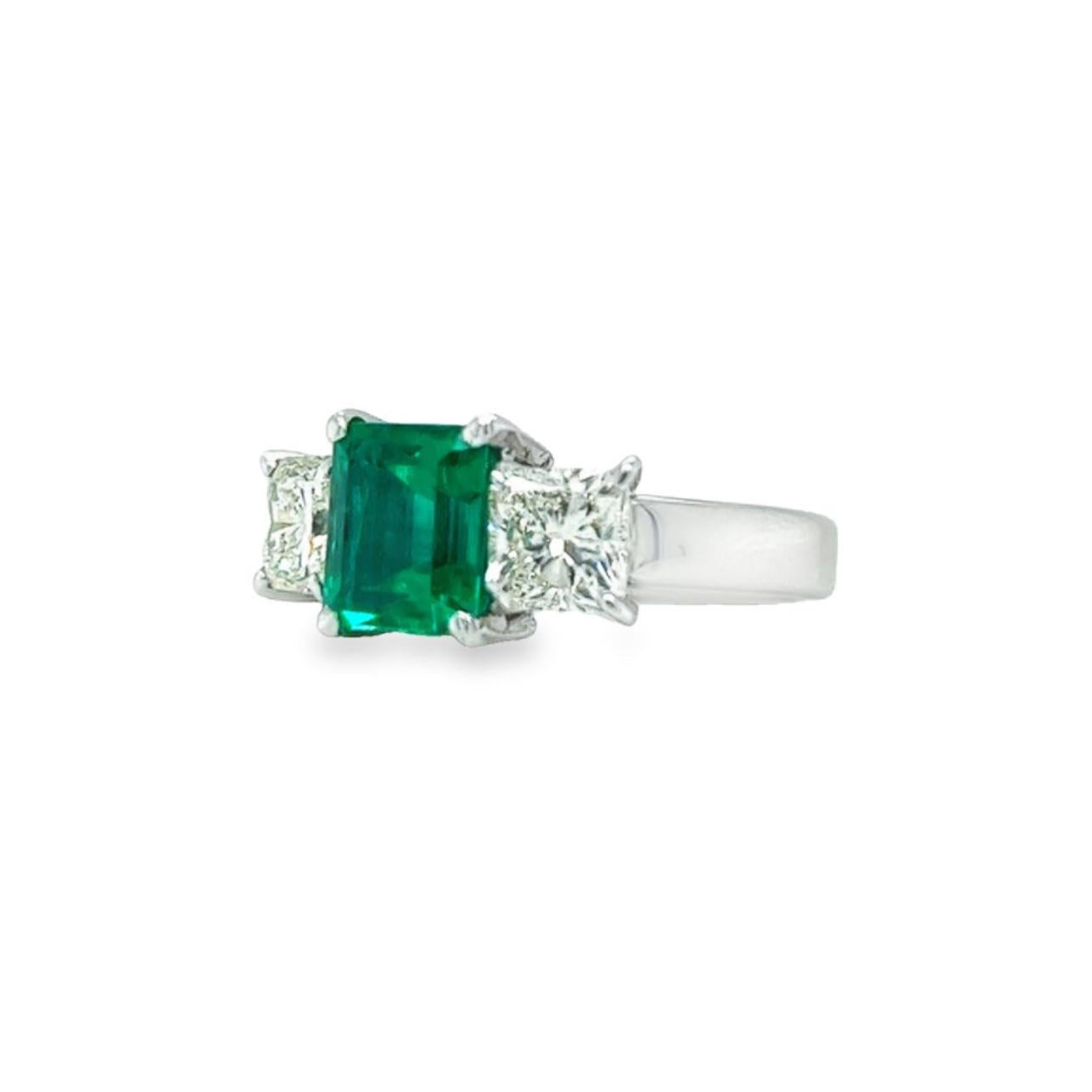Women's 18 Karat White Gold Rectangular Emerald Diamond Cocktail Ring For Sale