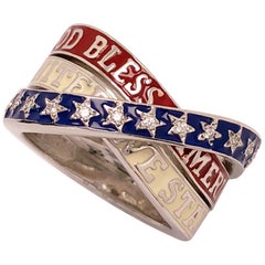 Bague en or blanc 18 carats, émail rouge, blanc, bleu, « God Bless America »