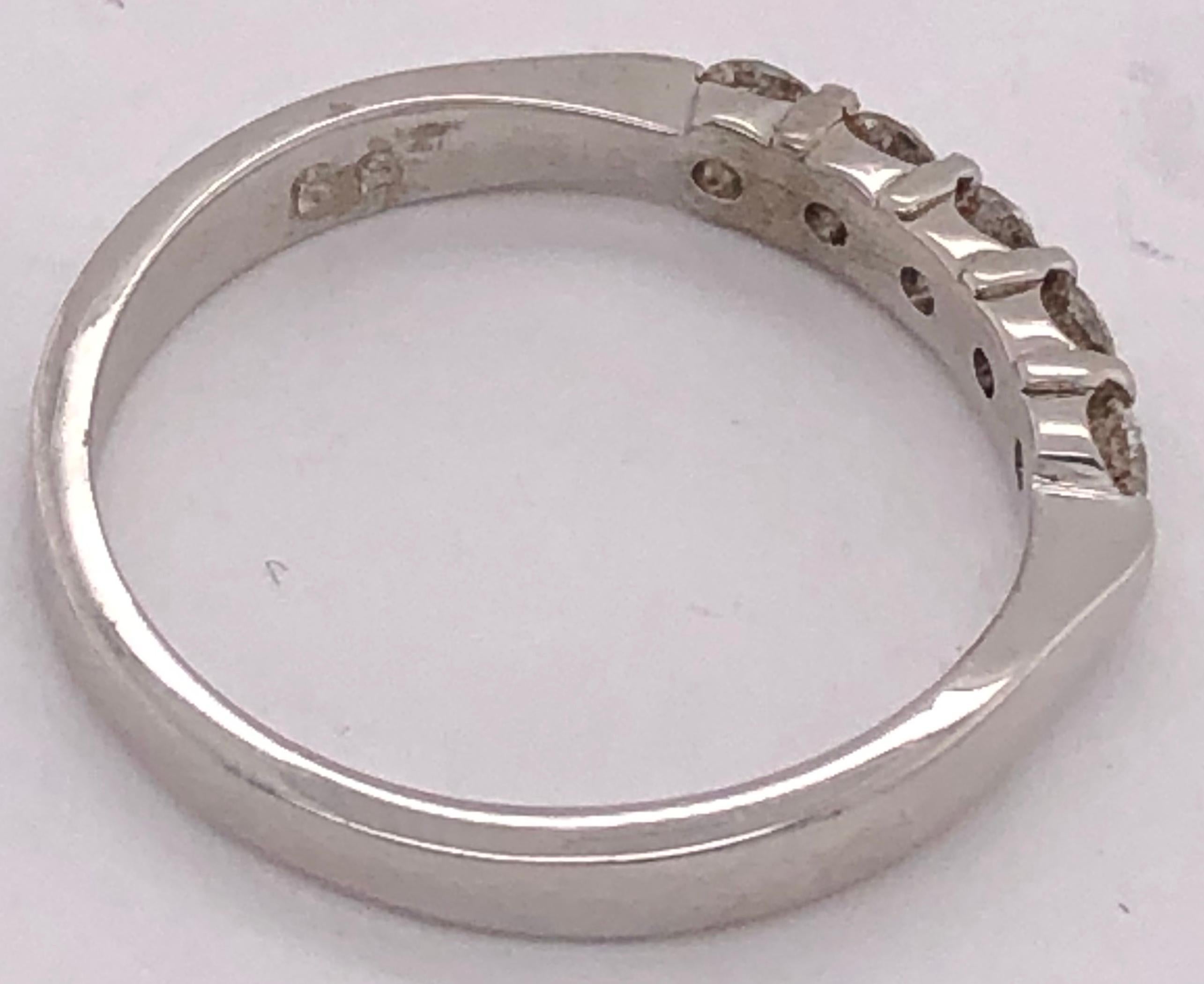 18 Karat White Gold Ring Engagement Anniversary Band with Five Diamonds For Sale 3