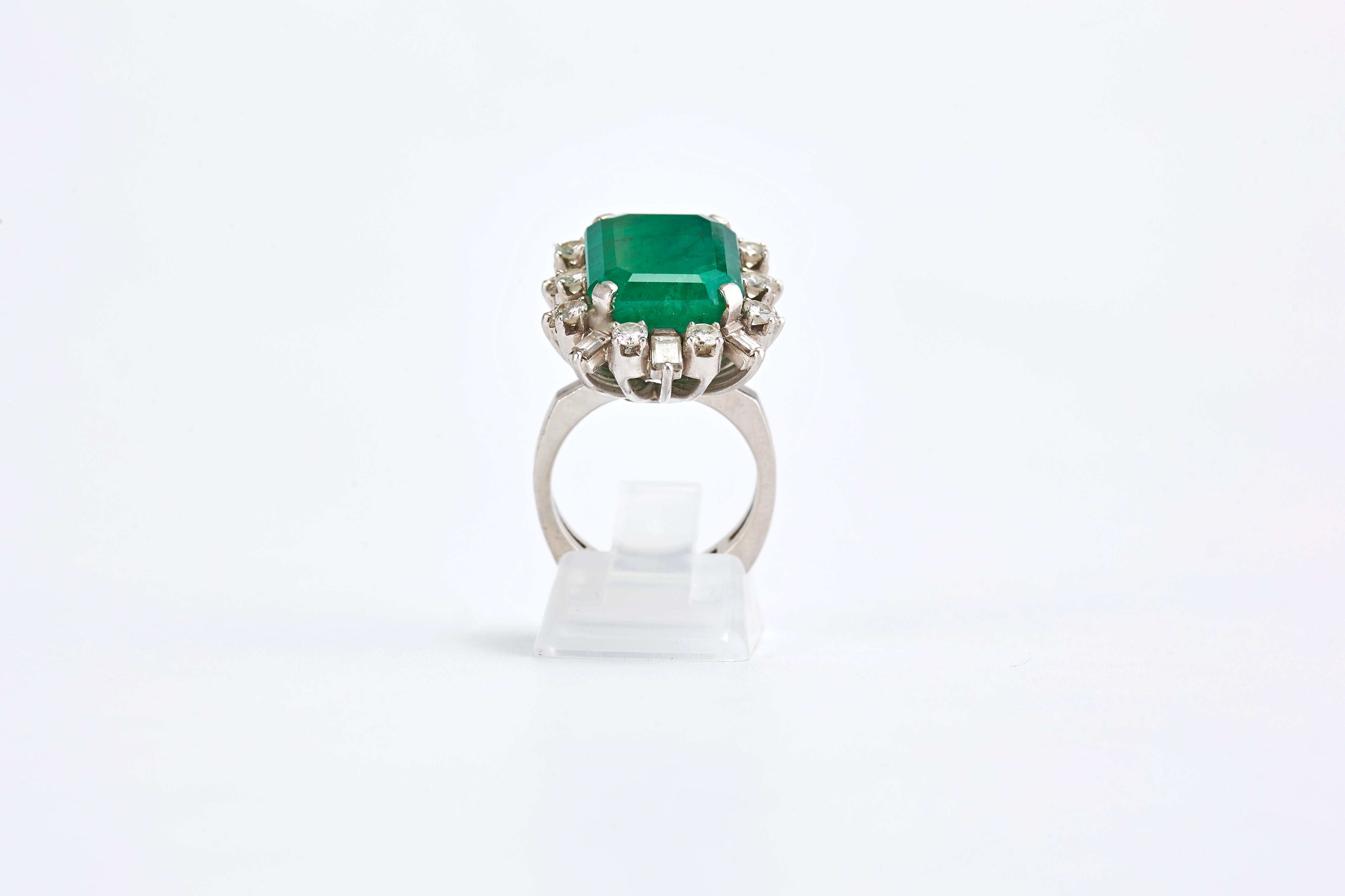 18 carat emerald