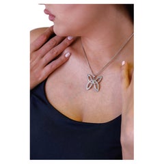 18 Karat White Gold Round 1.3 Ct Diamond Butterfly Pendant Necklace By Di Modolo