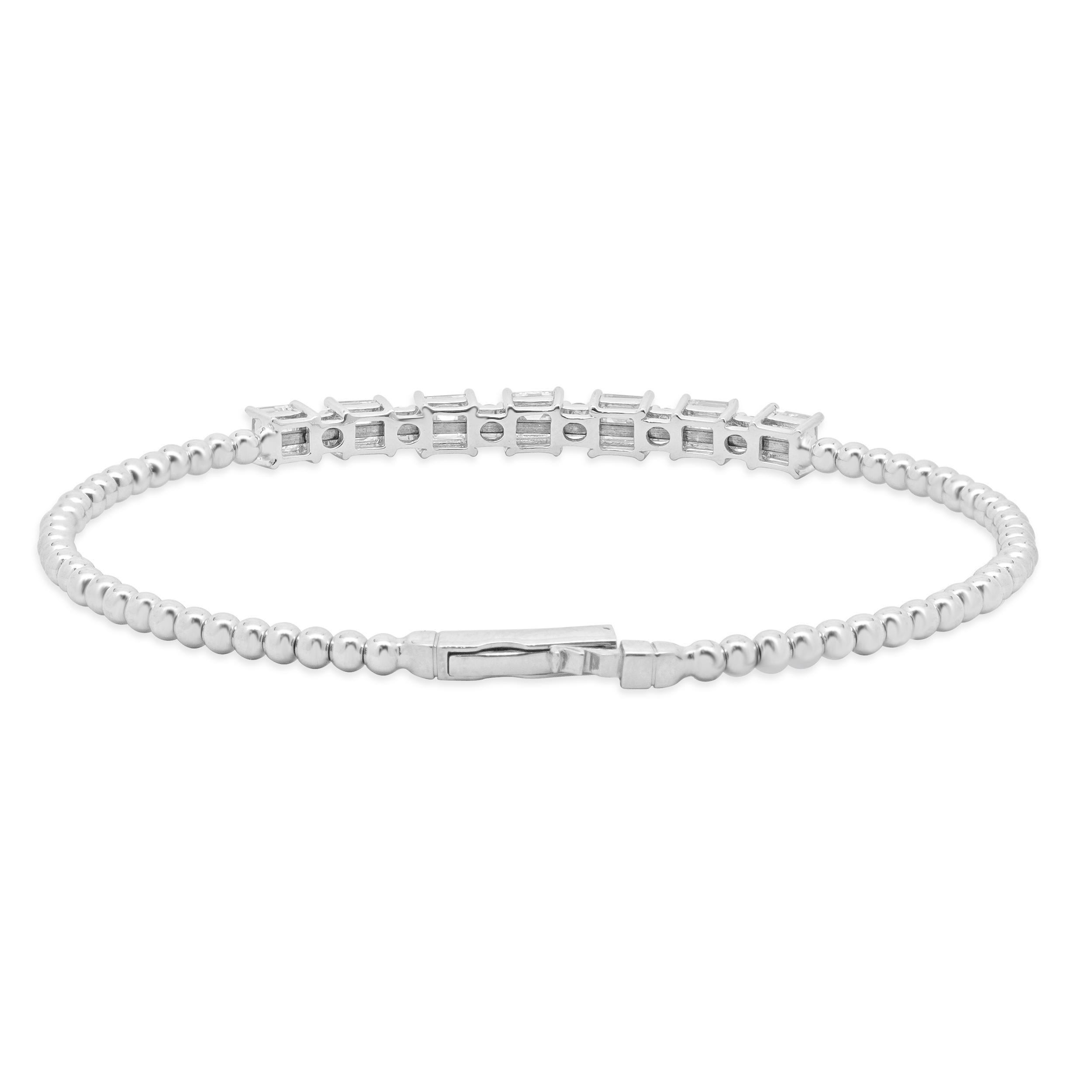 Bracciale Flex in oro bianco 18 carati con diamanti rotondi e taglio Asscher alternati In condizioni ottime in vendita a Scottsdale, AZ