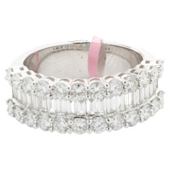 Bracelet d'éternité en or blanc 18 carats avec diamants ronds et baguettes