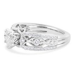 18 Karat White Gold Round Brilliant Cut Diamond Engagement Ring