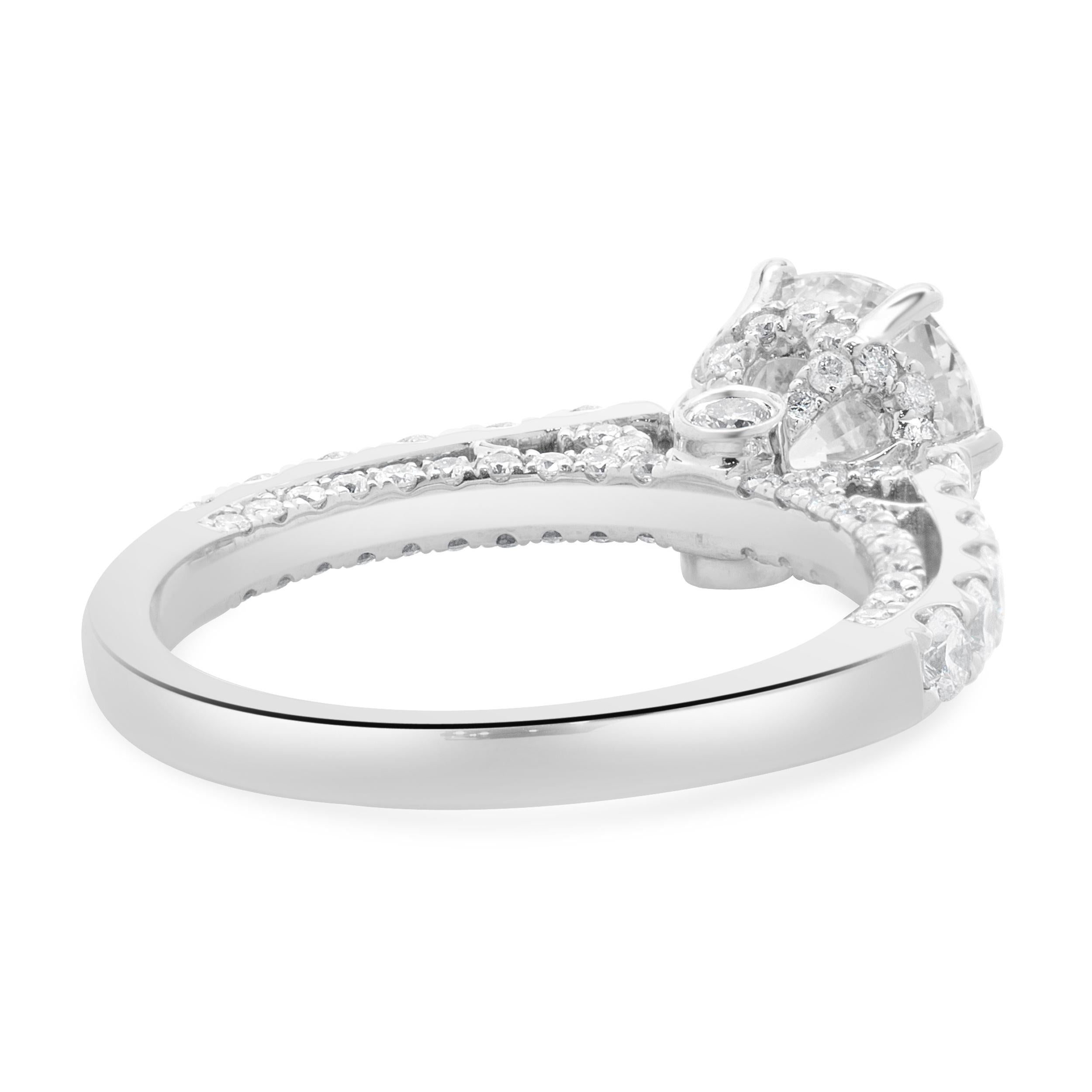 Round Cut 18 Karat White Gold Round Brilliant Cut Diamond Engagement Ring