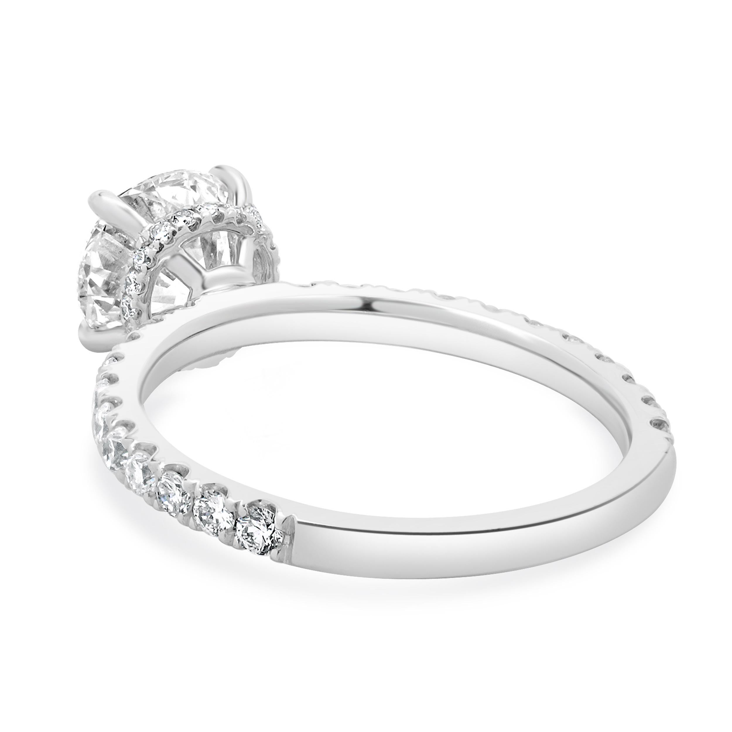 Round Cut 18 Karat White Gold Round Brilliant Cut Diamond Engagement Ring For Sale