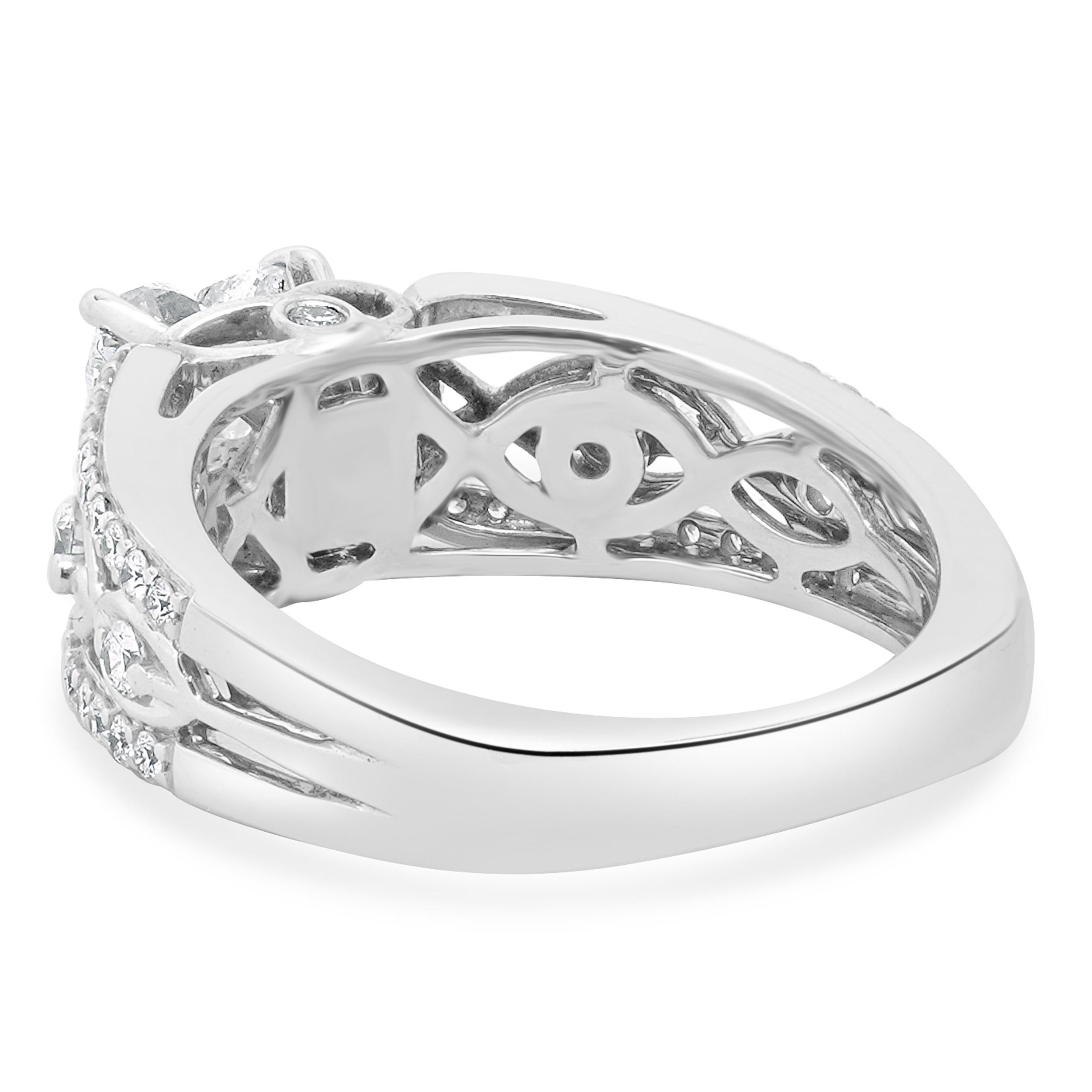 Round Cut 18 Karat White Gold Round Brilliant Cut Diamond Engagement Ring For Sale