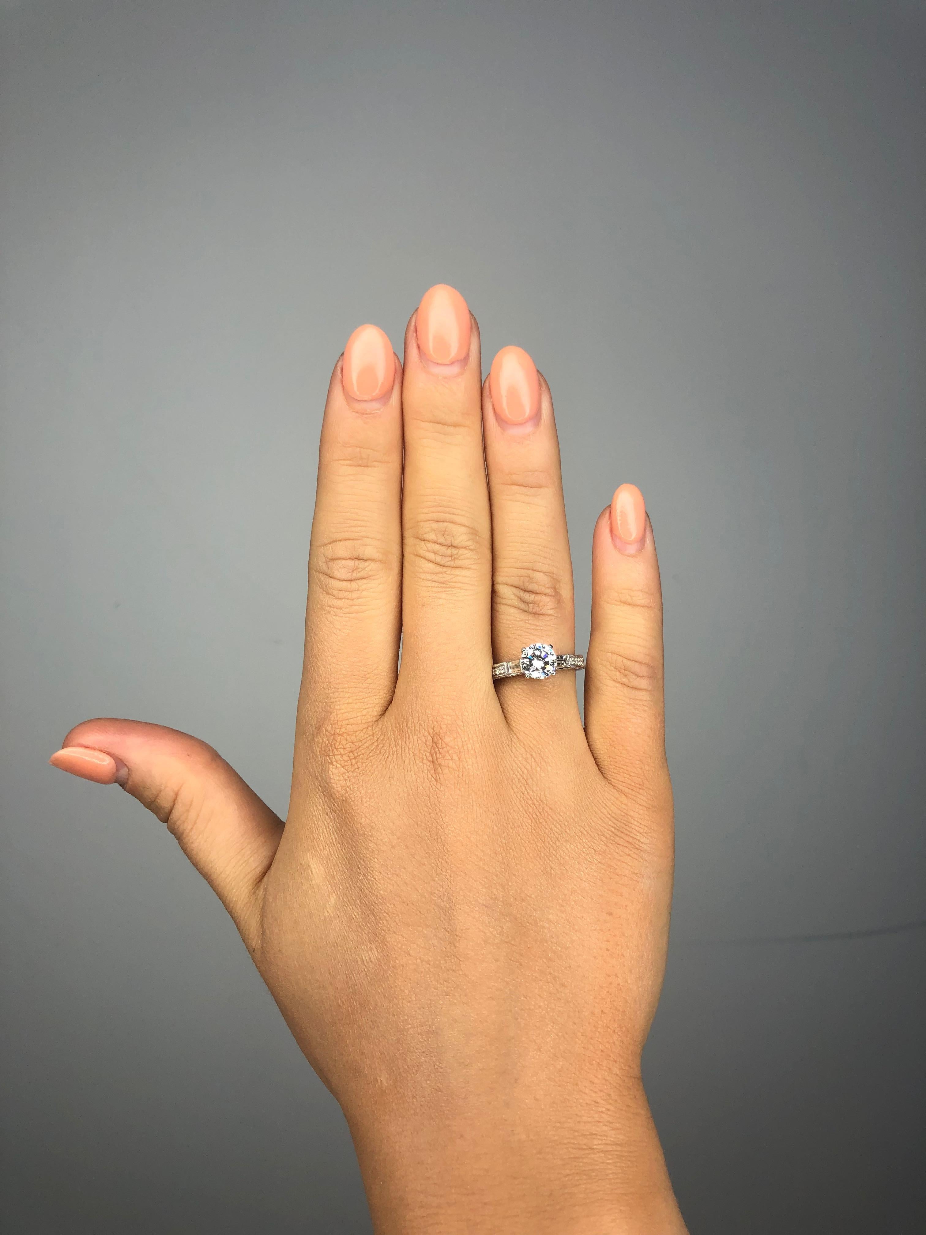 18 Karat White Gold Round Brilliant Diamond Cut, Engagement Ring EGL Certified For Sale 2