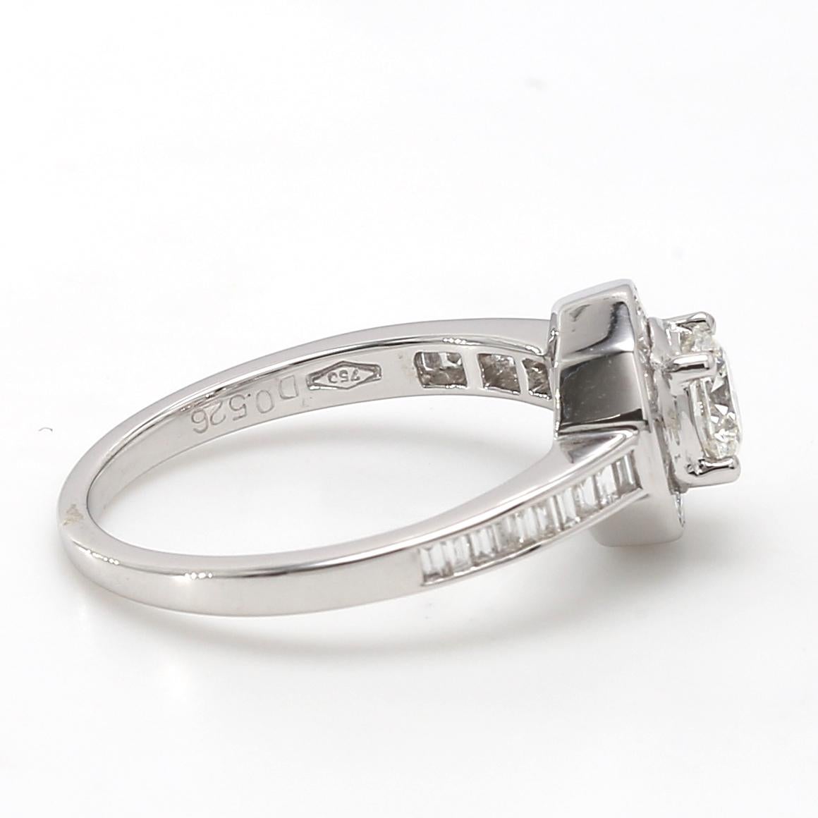 18 Karat White Gold Round Brilliant Diamond Halo Engagement Ring EGL Certified For Sale 1