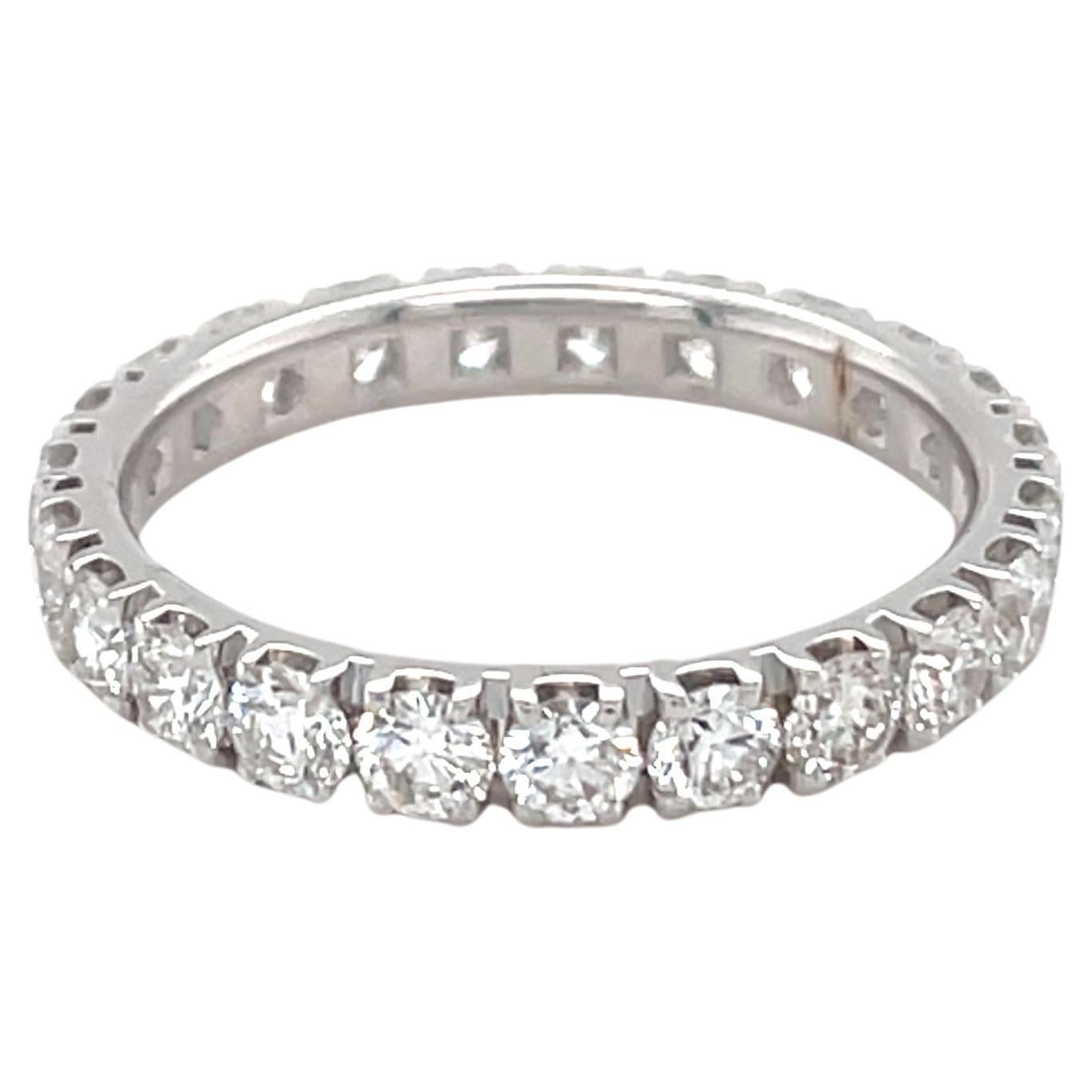 18 Karat White Gold Round Diamond Band Ring