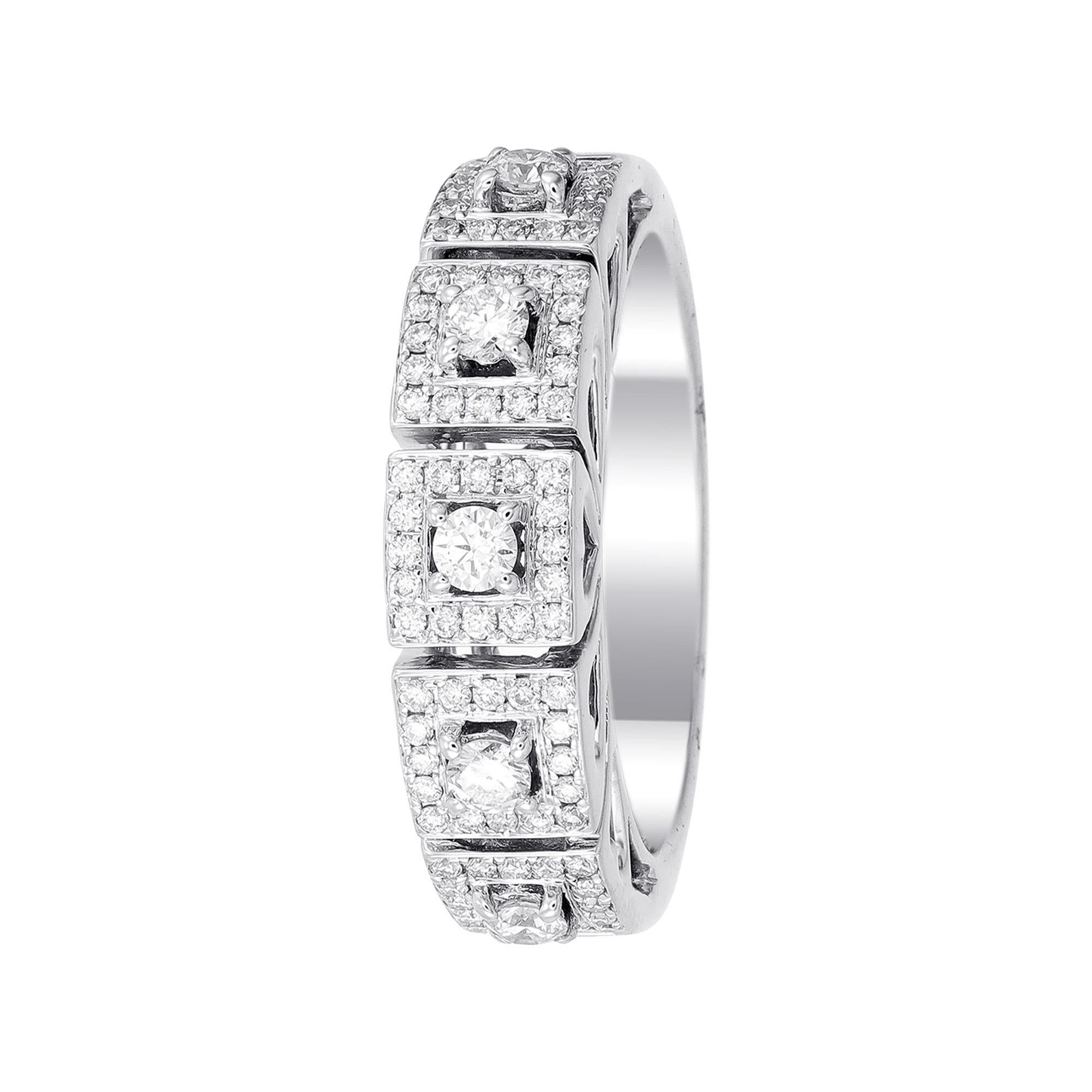Round Diamond wedding Ring 18kt white gold , the total diamond weight of this ring is 0.52 carats.

Our diamonds are graded as G-H color and VVS-VS clarity and 100% Natural Diamond.

Please message us for custom orders for different sizes/gold