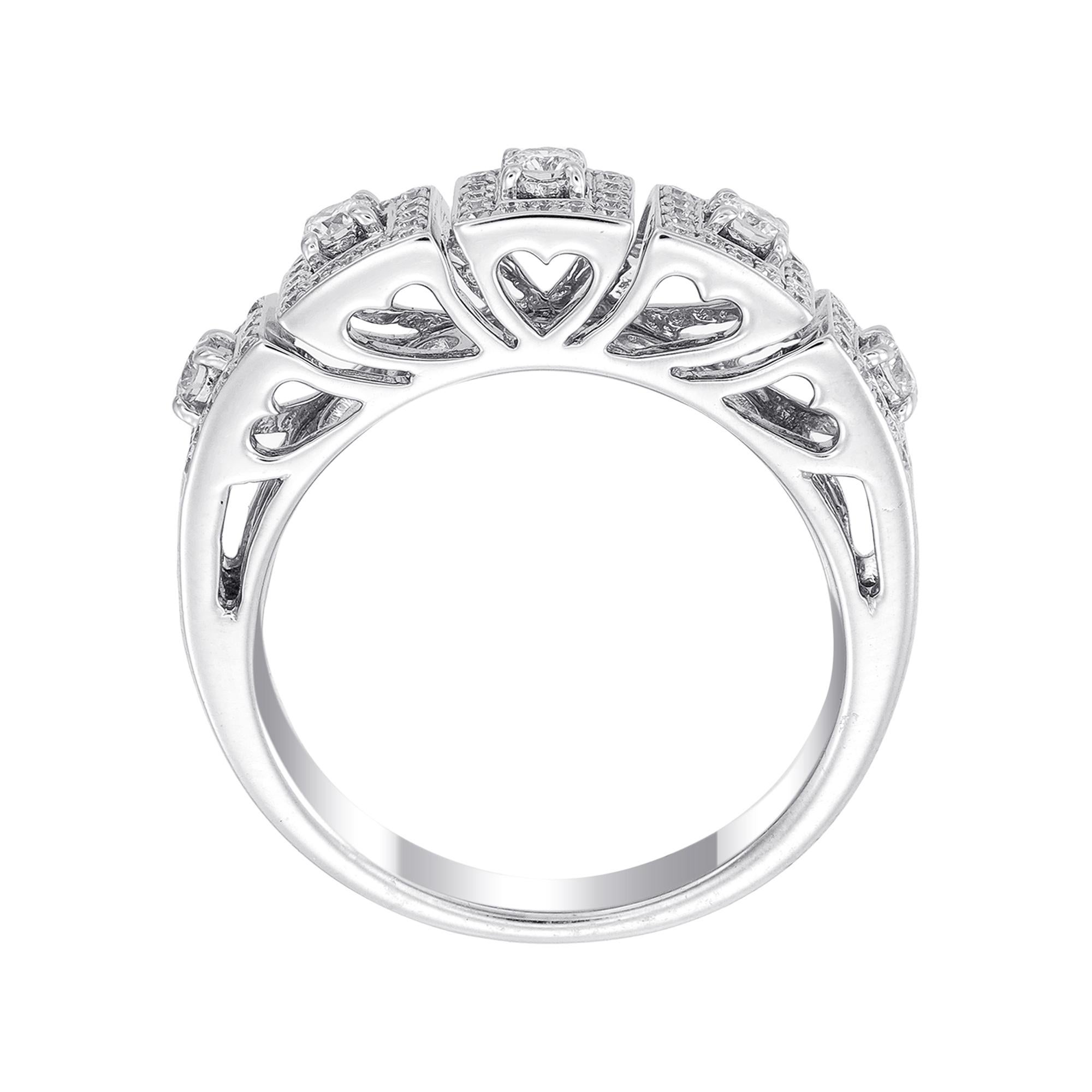 Romantic 18 Karat White Gold Round Diamond Wedding Ring