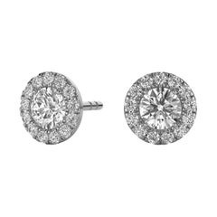 Boucles d'oreilles en or blanc 18 carats avec halo de diamants ronds de 3/4 carats