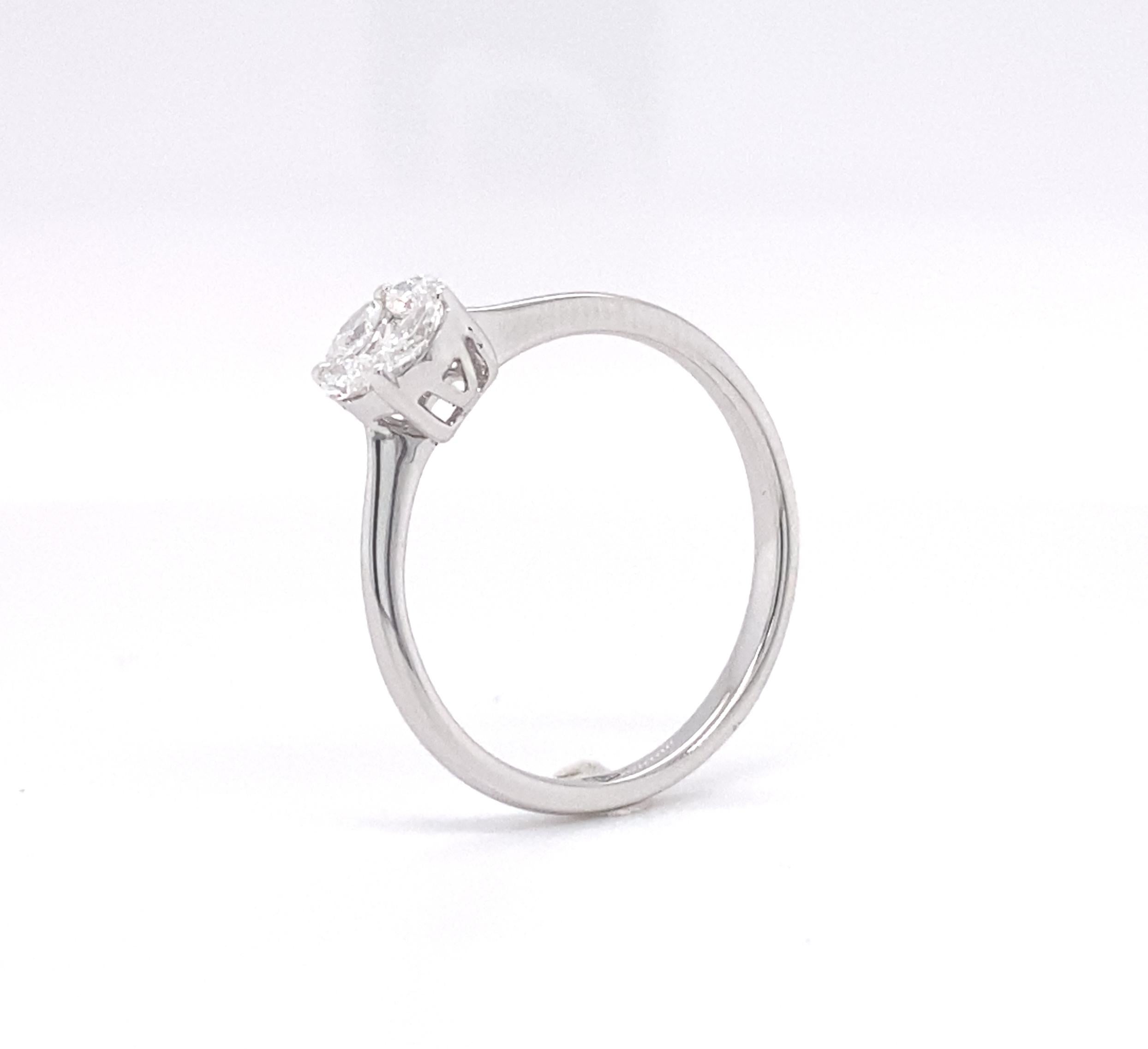 Marquise Cut 18 Karat White Gold Round Illusion Diamond Engagement Ring For Sale