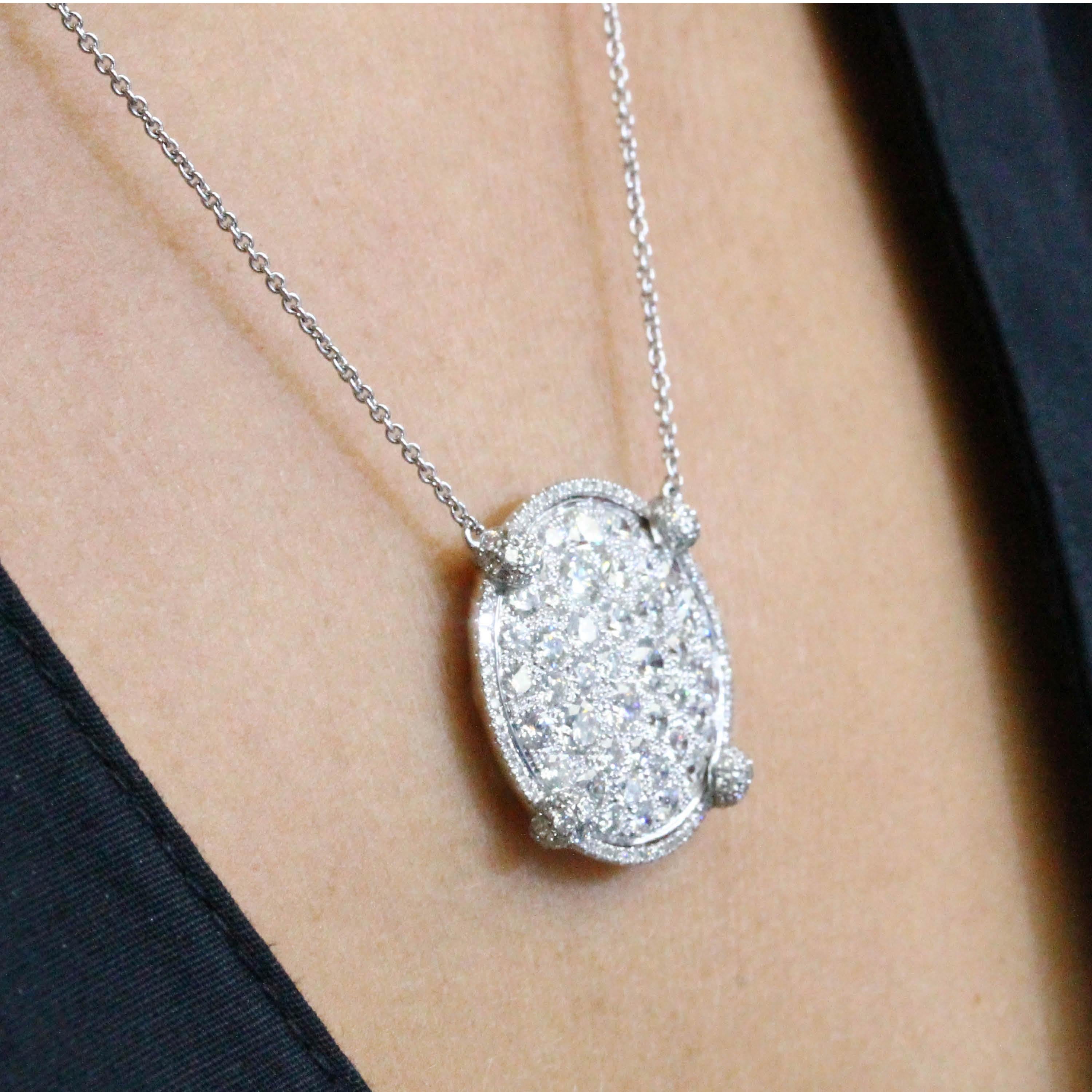 18 Karat White Gold Round Pave Diamond Fashion Necklace 3.26 Carat In New Condition For Sale In Great Neck, NY