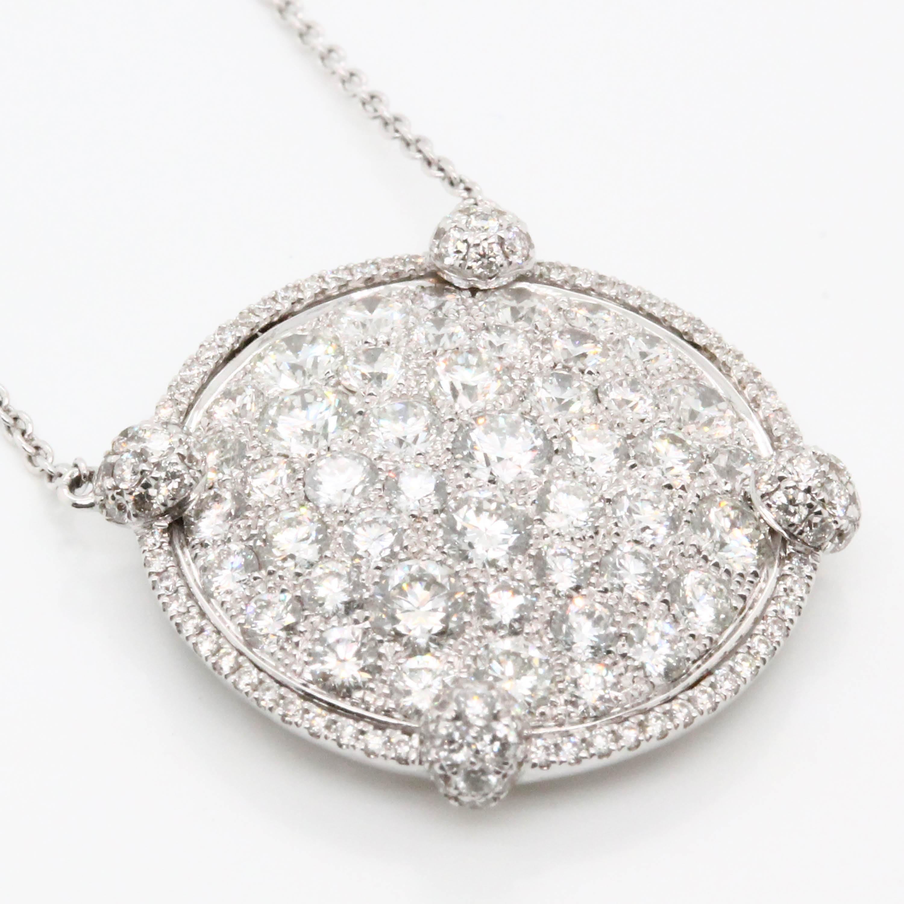 18 Karat White Gold Round Pave Diamond Fashion Necklace 3.26 Carat For Sale 3