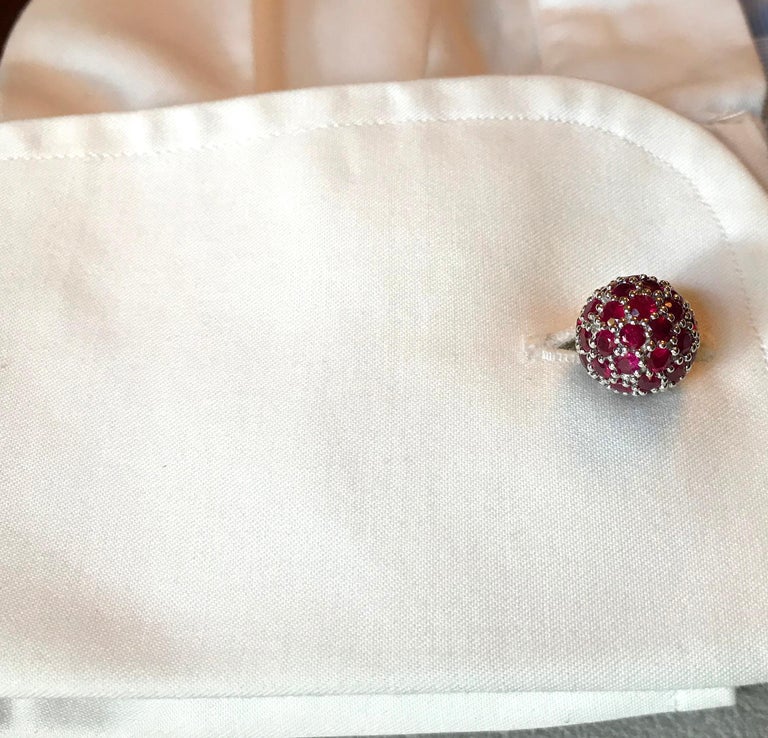 18 Karat White Gold Rubies Cufflinks In New Condition For Sale In Milano, IT