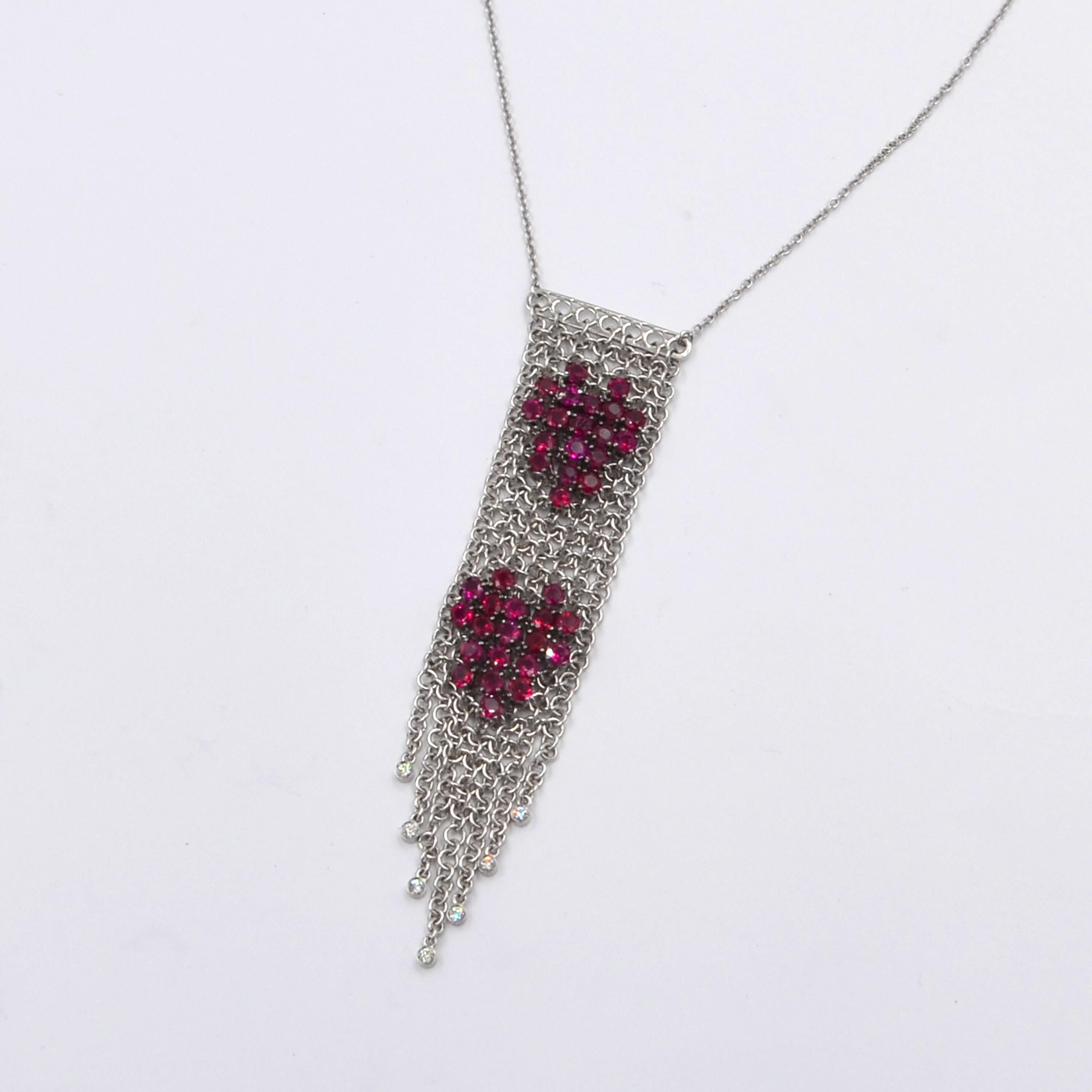 18 Karat White Gold Rubies Garavelli Mesh Necklace In New Condition For Sale In Valenza, IT
