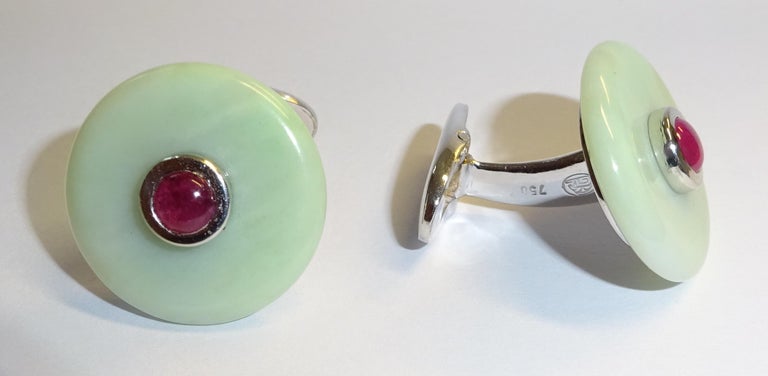 Cabochon 18 Karat White Gold Ruby and Chrysoprase Cufflinks For Sale