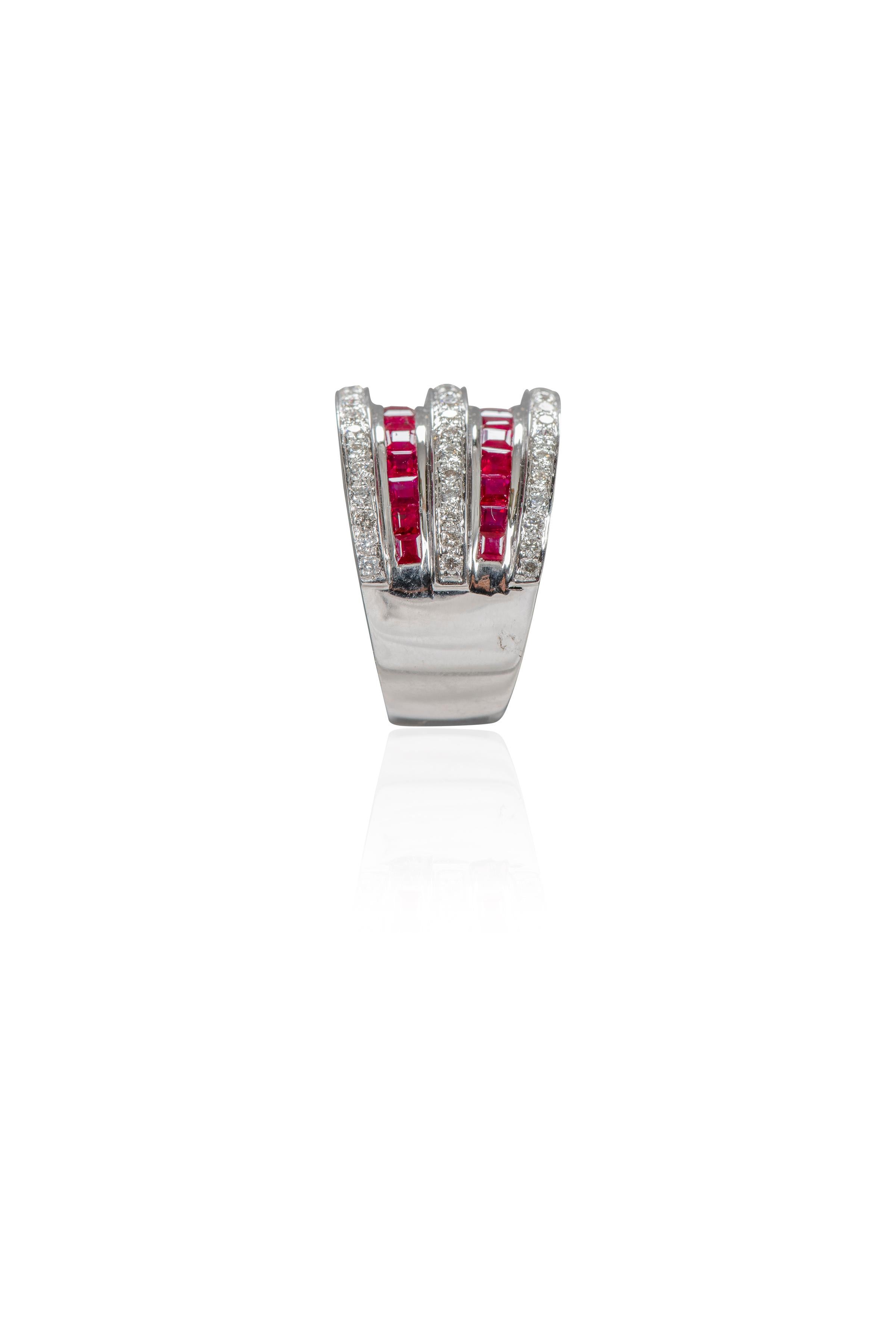 18 Karat White Gold 1.78 Carat Ruby and Diamond Cocktail Band Ring In New Condition For Sale In Jaipur, IN