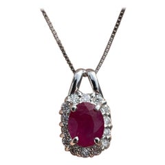 18 Karat White Gold Ruby and Diamond Pendant Necklace 1.22 Carat 2.4 Grams