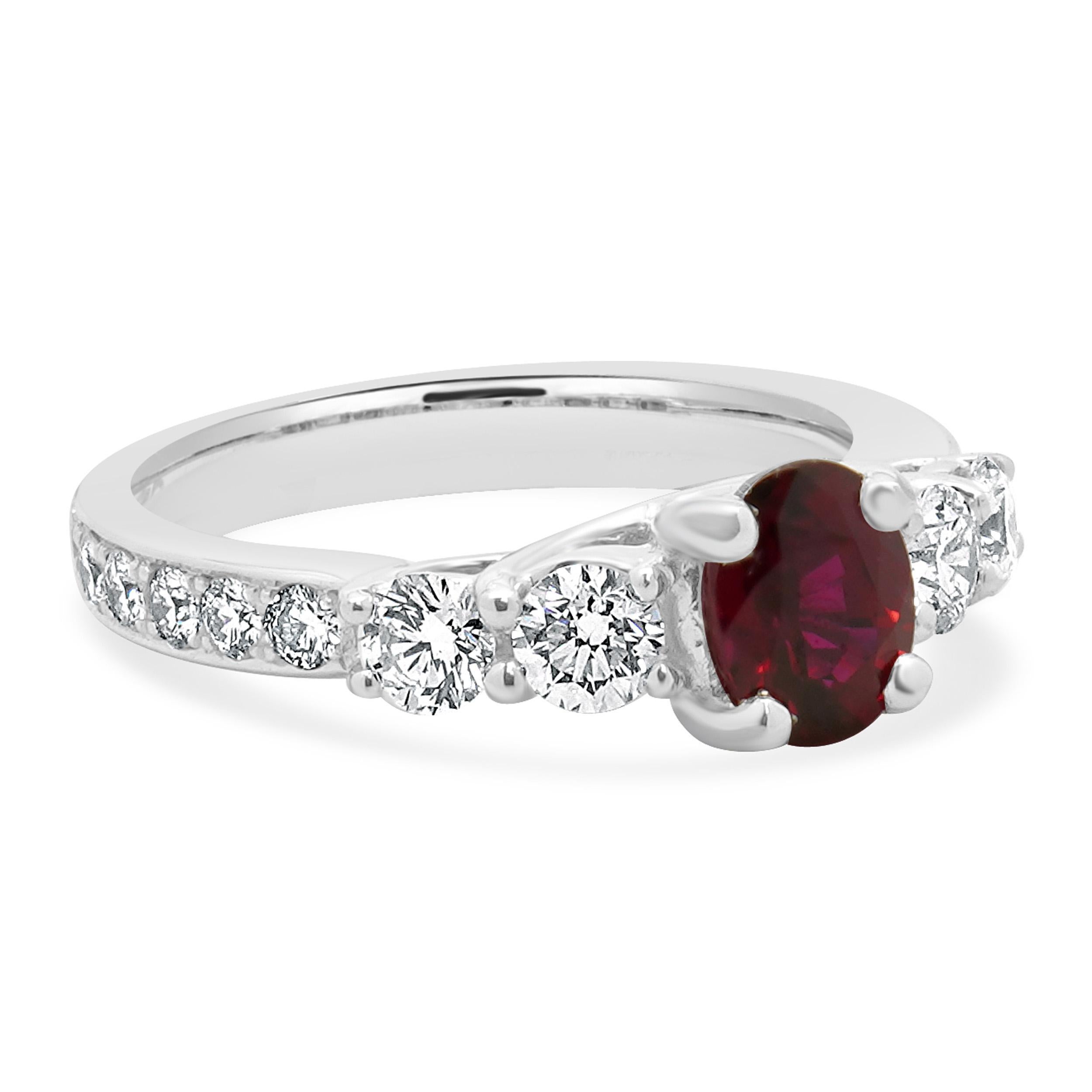 18 Karat White Gold Ruby and Diamond Ring In Excellent Condition For Sale In Scottsdale, AZ