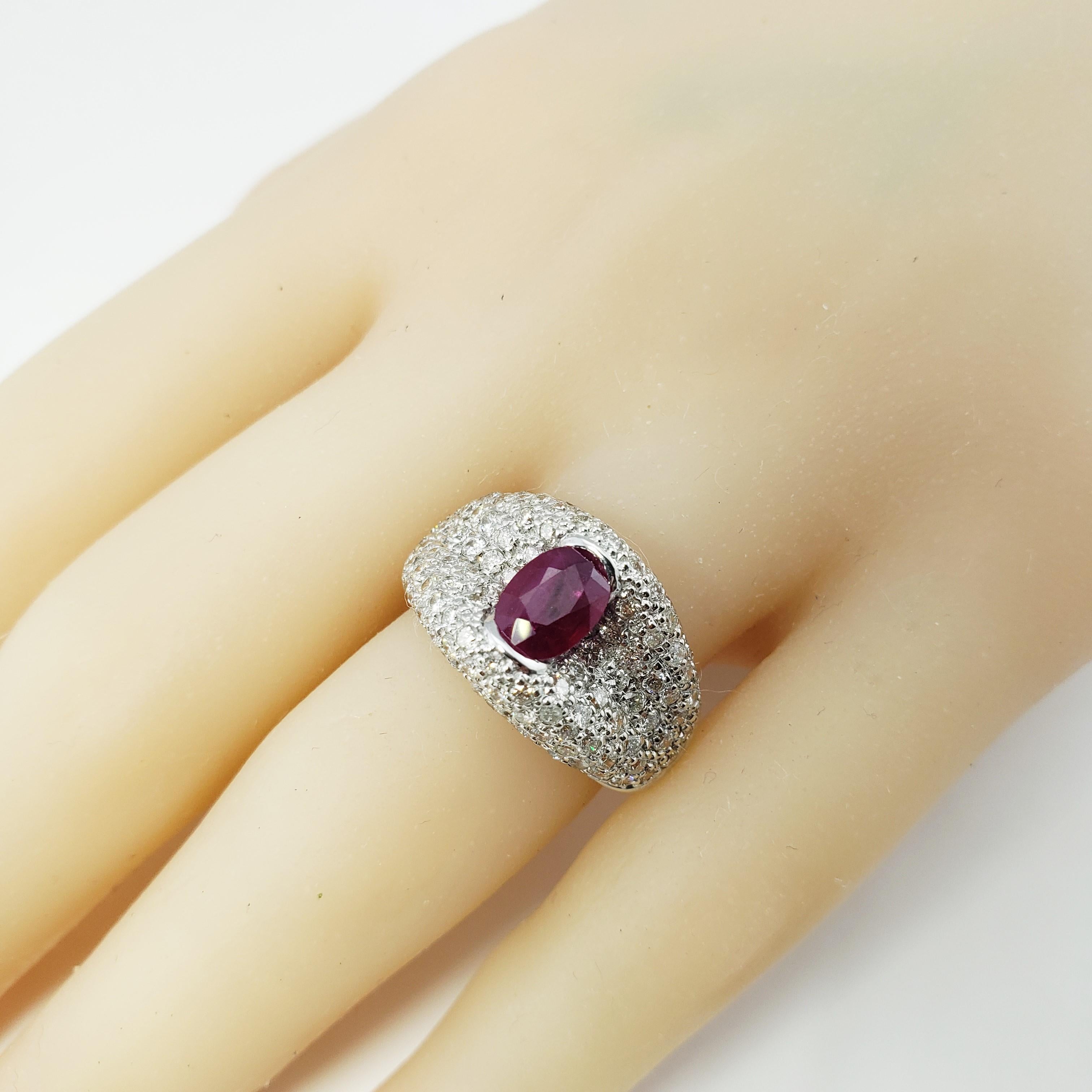 18 Karat White Gold Ruby and Diamond Ring For Sale 5