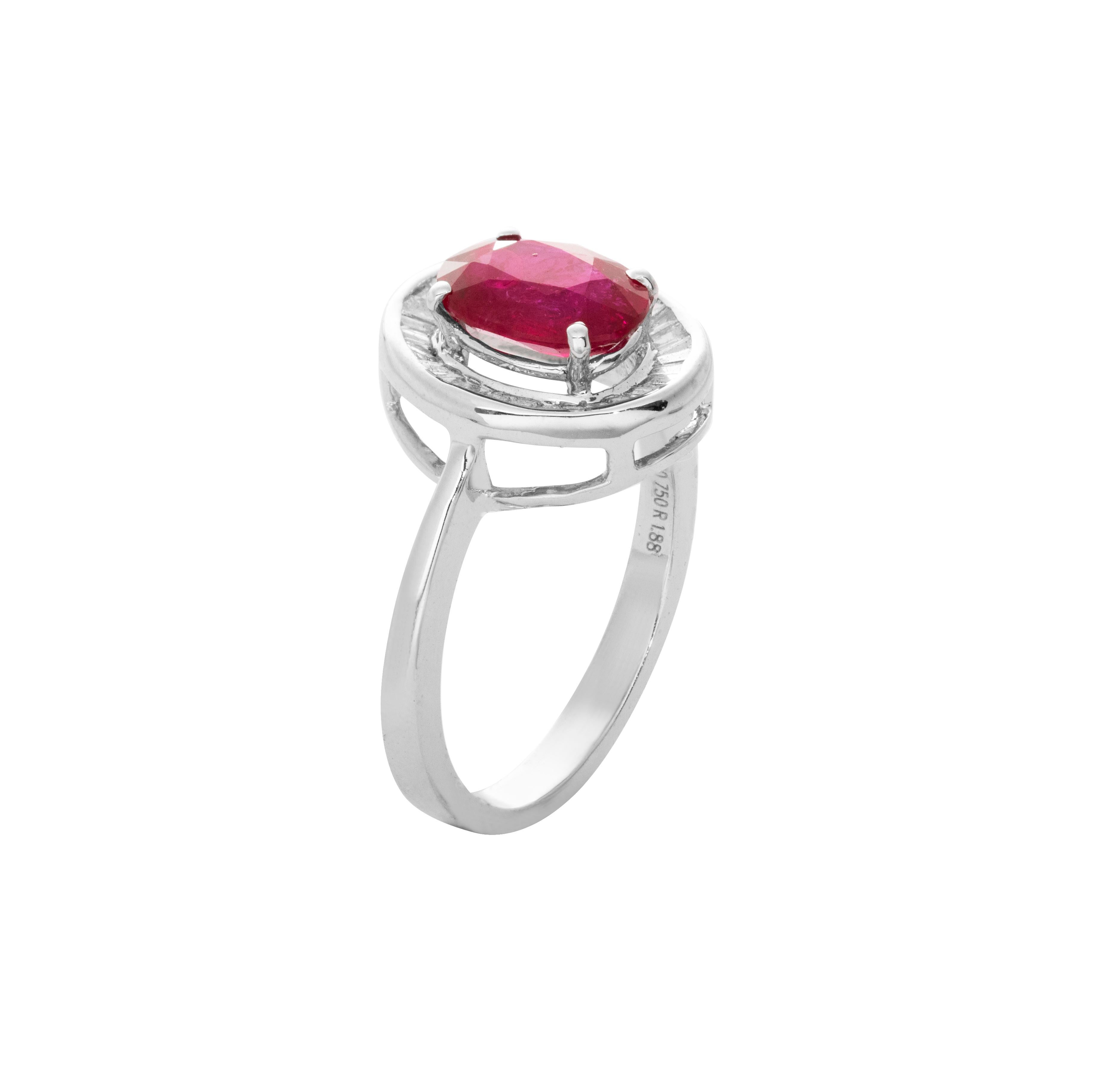 Contemporary 18 Karat White Gold Ruby Baguette Diamond Cocktail Ring For Sale