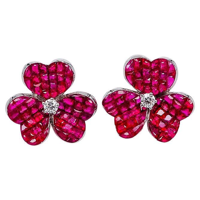 18 Karat White Gold Ruby Flower Stud Earrings