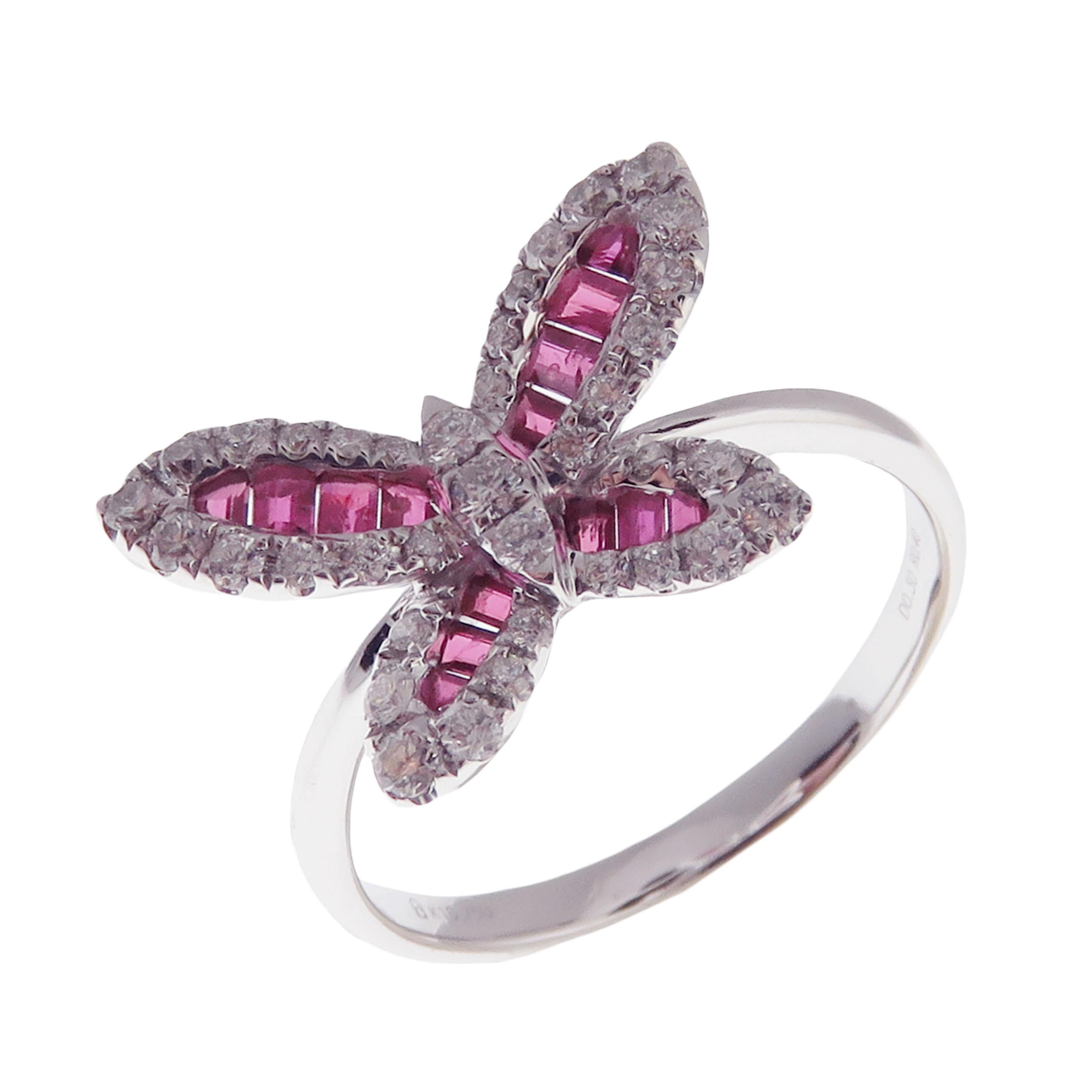 18 Karat White Gold Ruby Small Baguette Butterfly Stud Earring Ring Set In New Condition In Los Angeles, CA