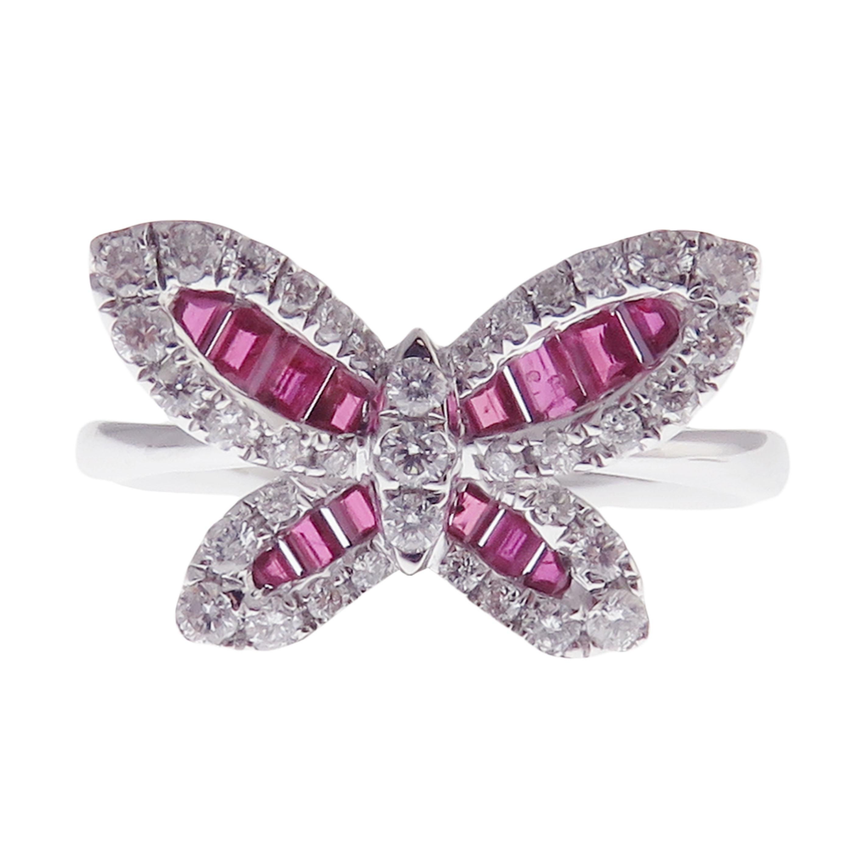18 Karat White Gold Ruby Small Baguette Butterfly Stud Earring Ring Set 2