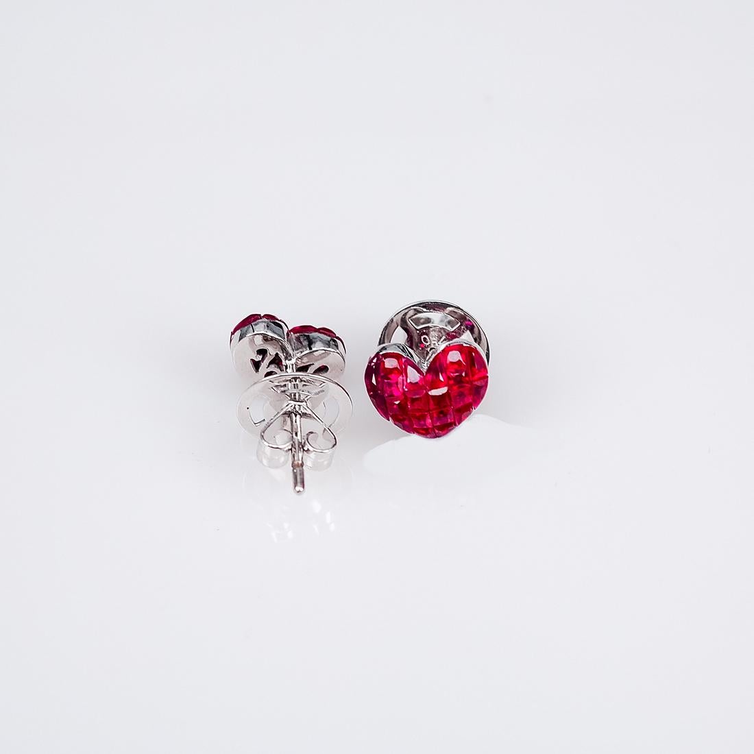 Modern 18 Karat White Gold Ruby Stud Heart Earrings