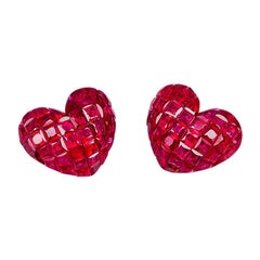 18 Karat White Gold Ruby Stud Heart Earrings