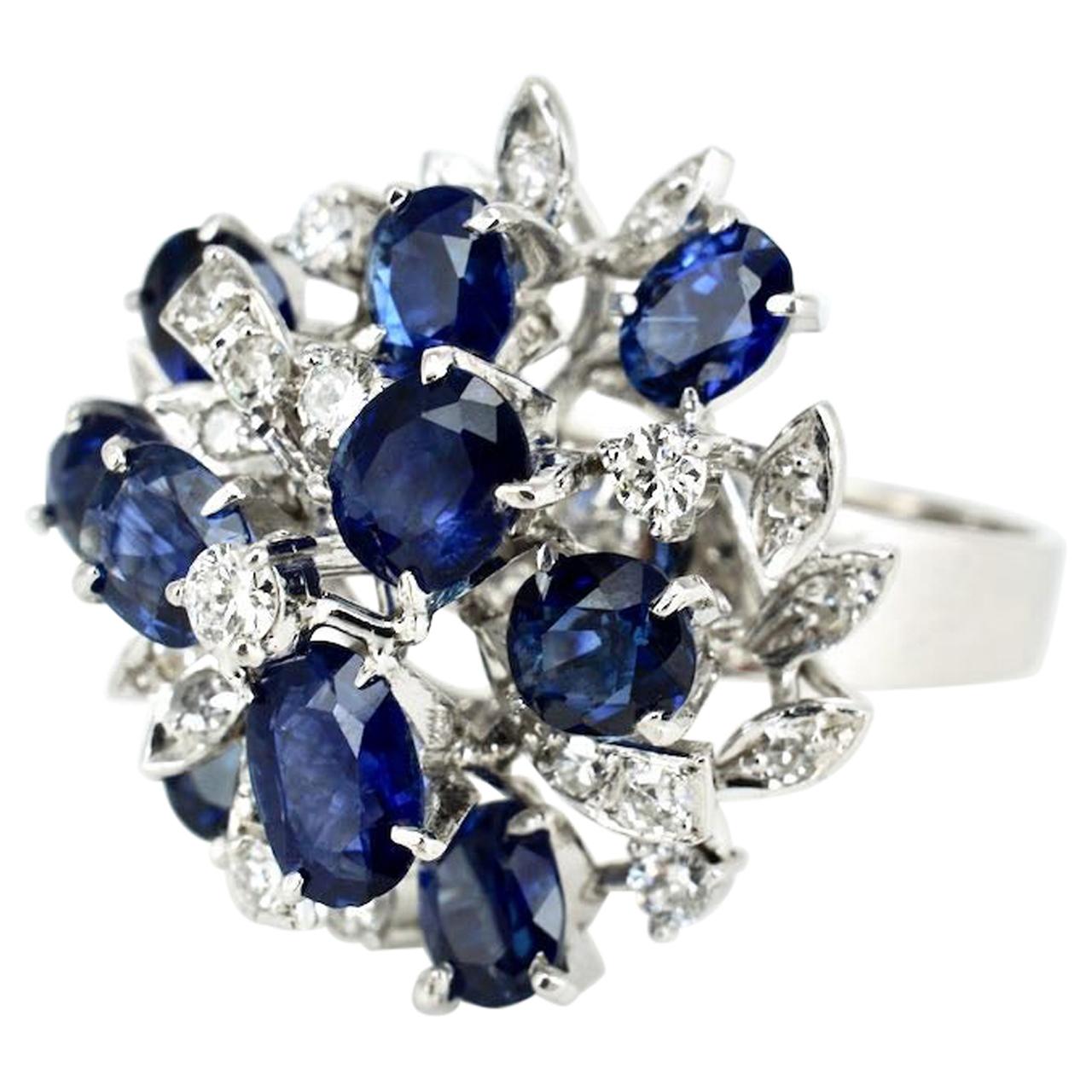 18 Karat White Gold Sapphire and Diamond Cluster Ring, 1970s For Sale