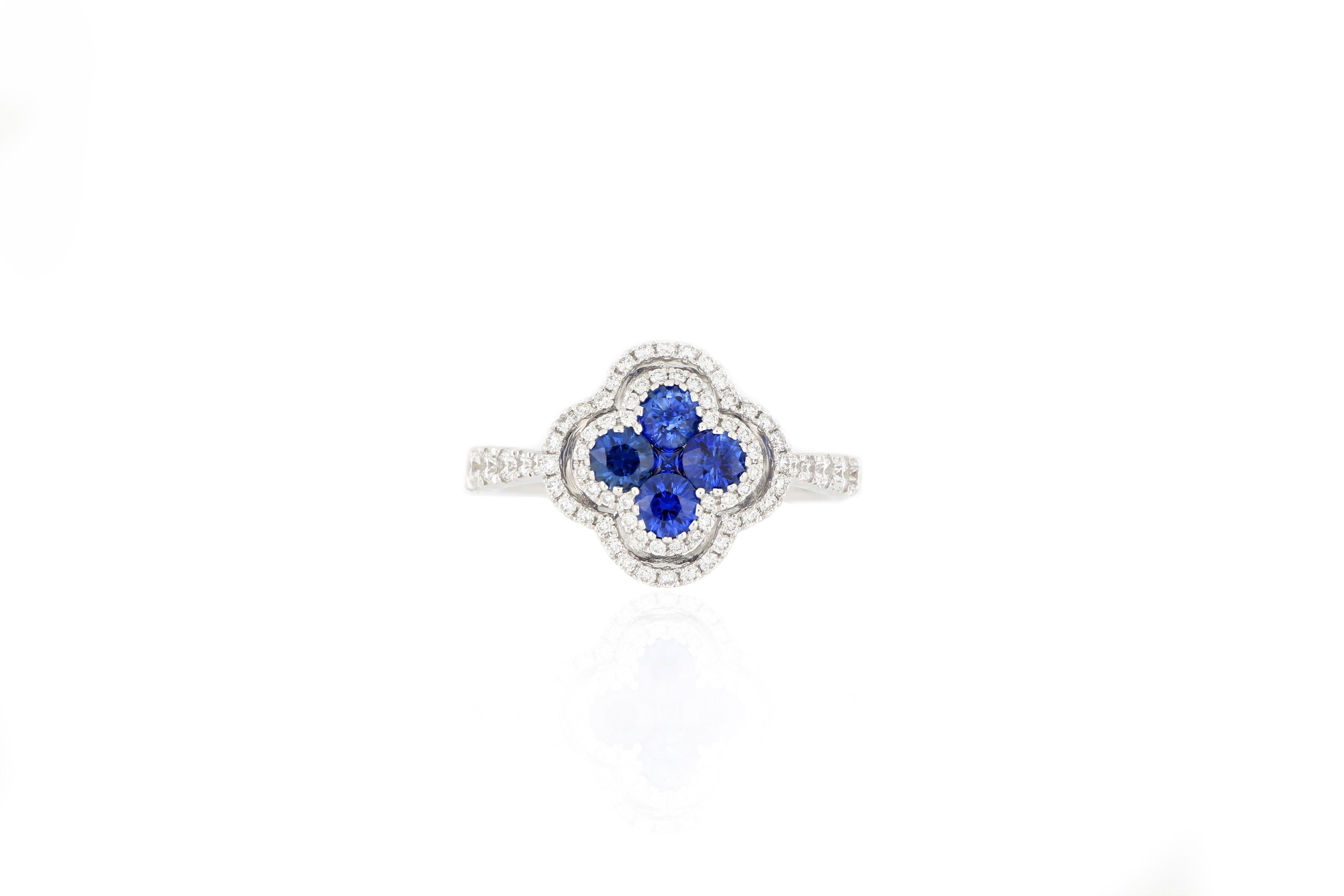 Contemporary 18 Karat White Gold Sapphire and Diamond Ring For Sale