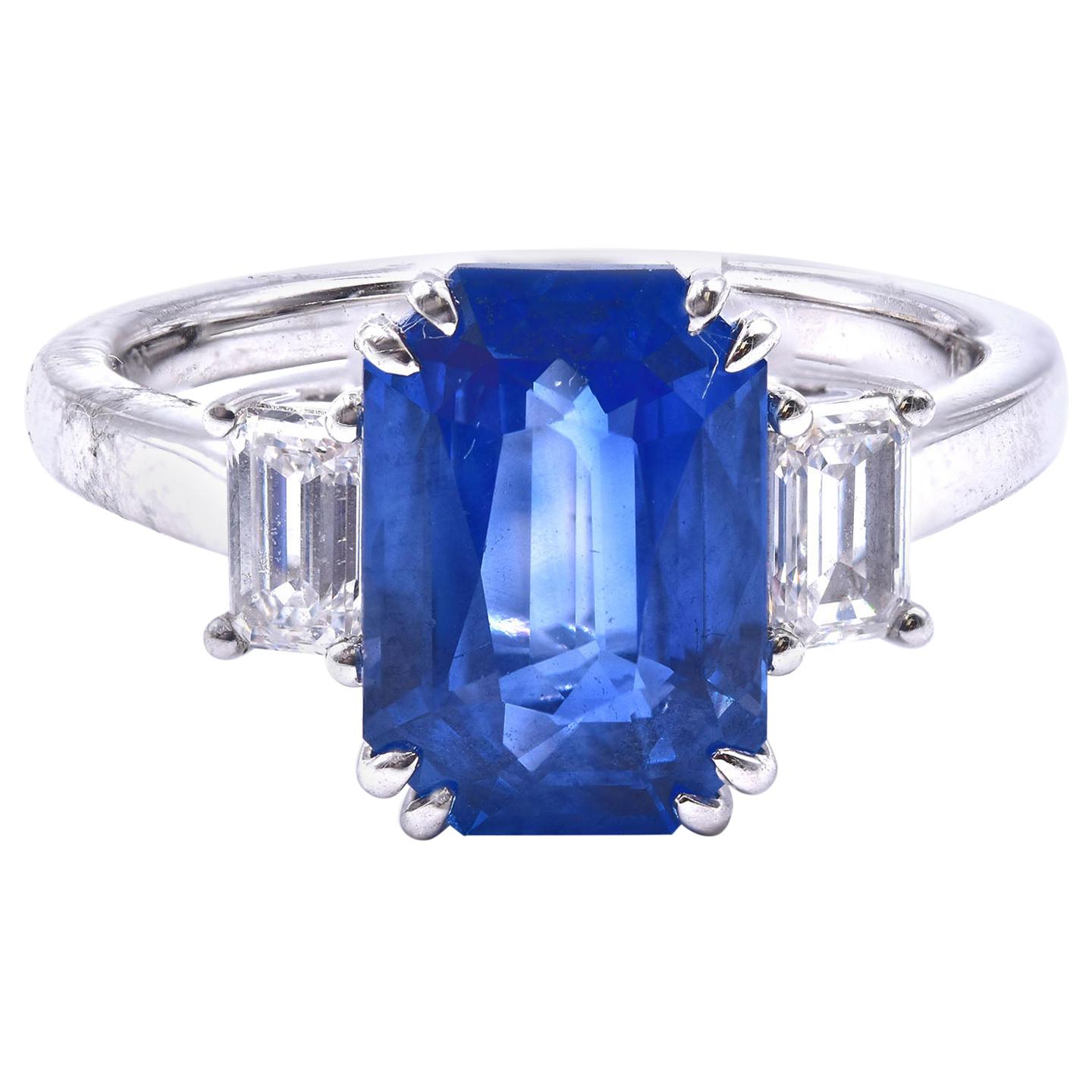 RENESIM Broad Brilliant Diamond White Gold Ring For Sale at 1stDibs