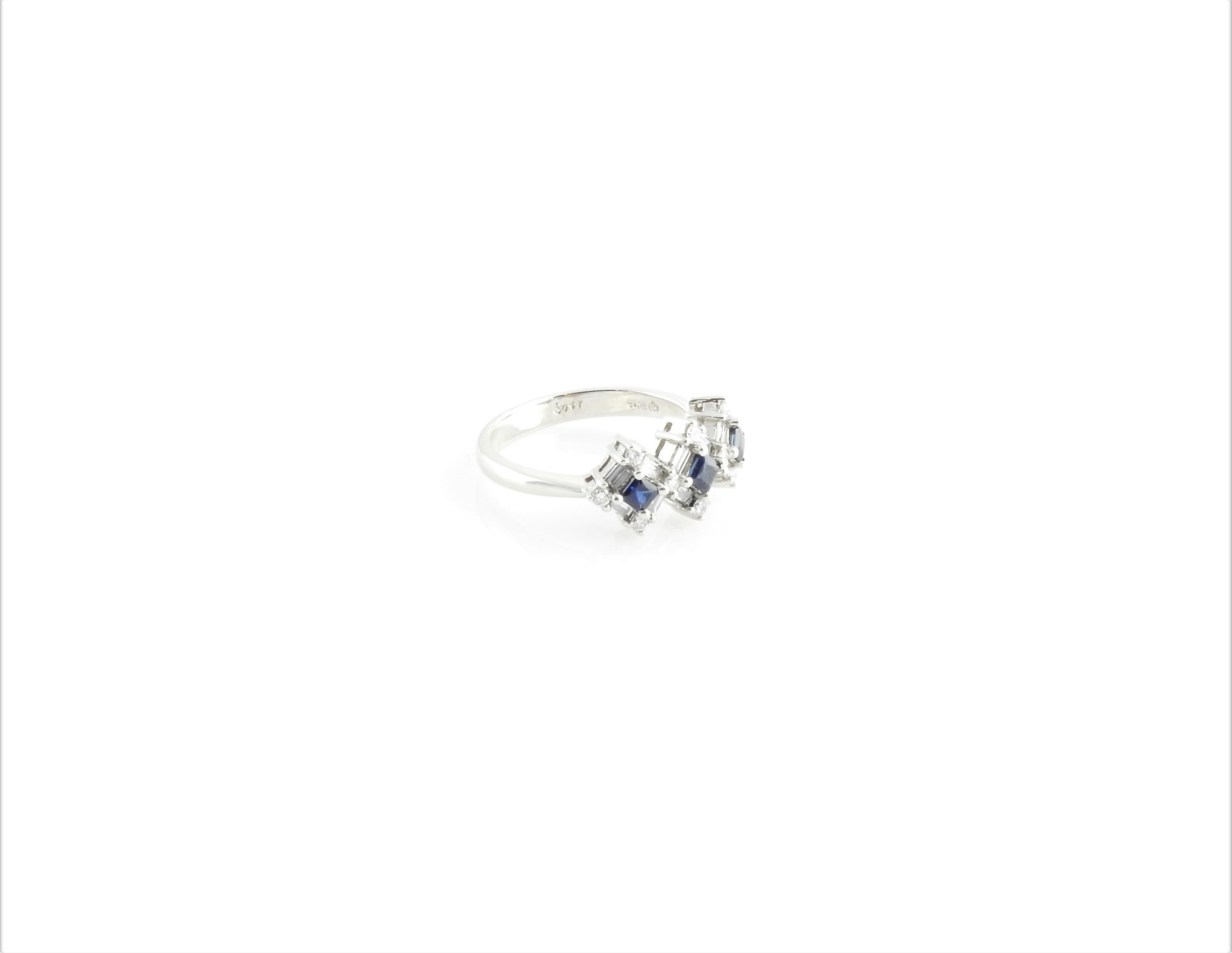 Women's 18 Karat White Gold Natural Sapphire and Diamond Ring For Sale