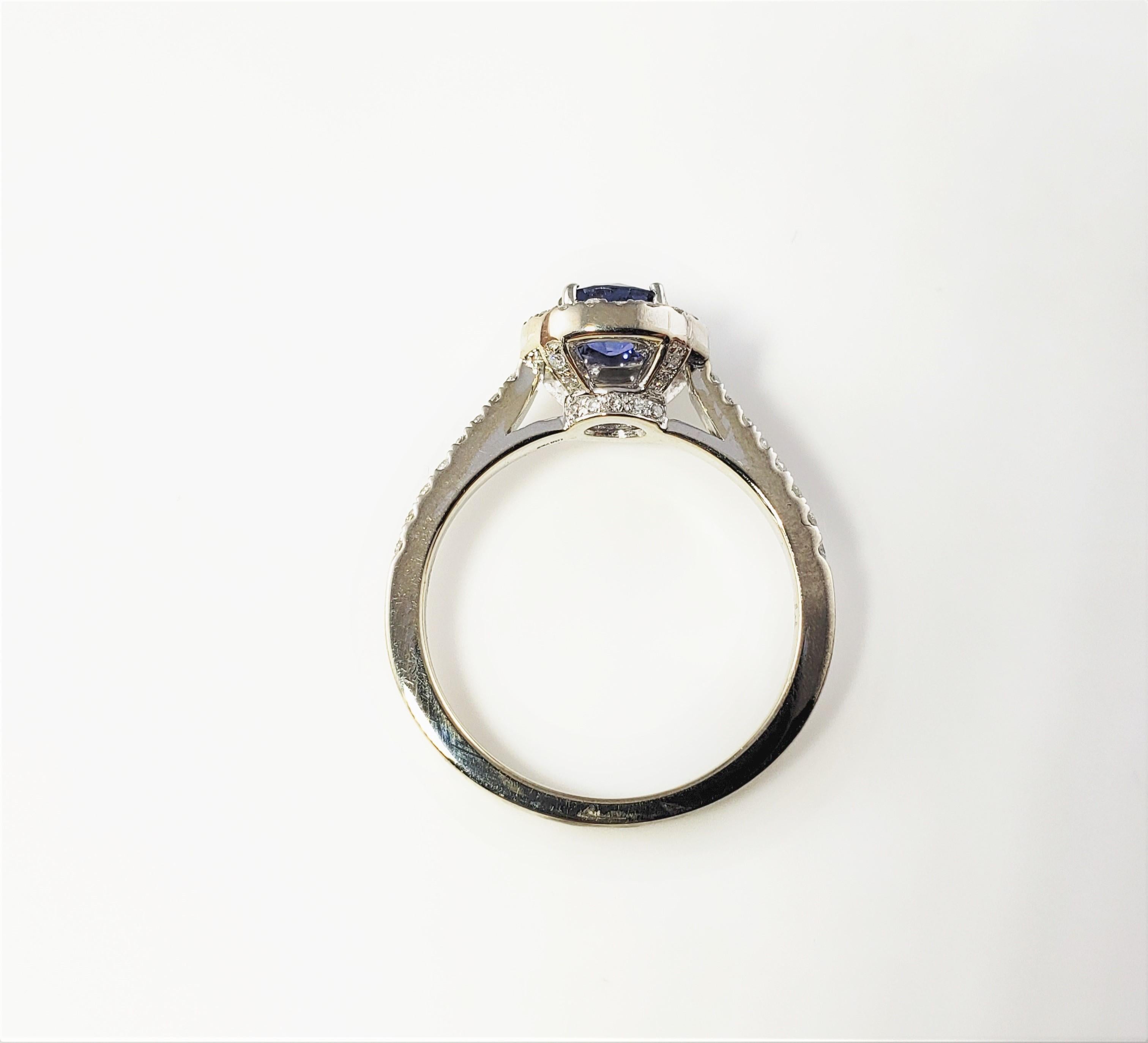 18 Karat White Gold Sapphire and Diamond Ring  For Sale 1