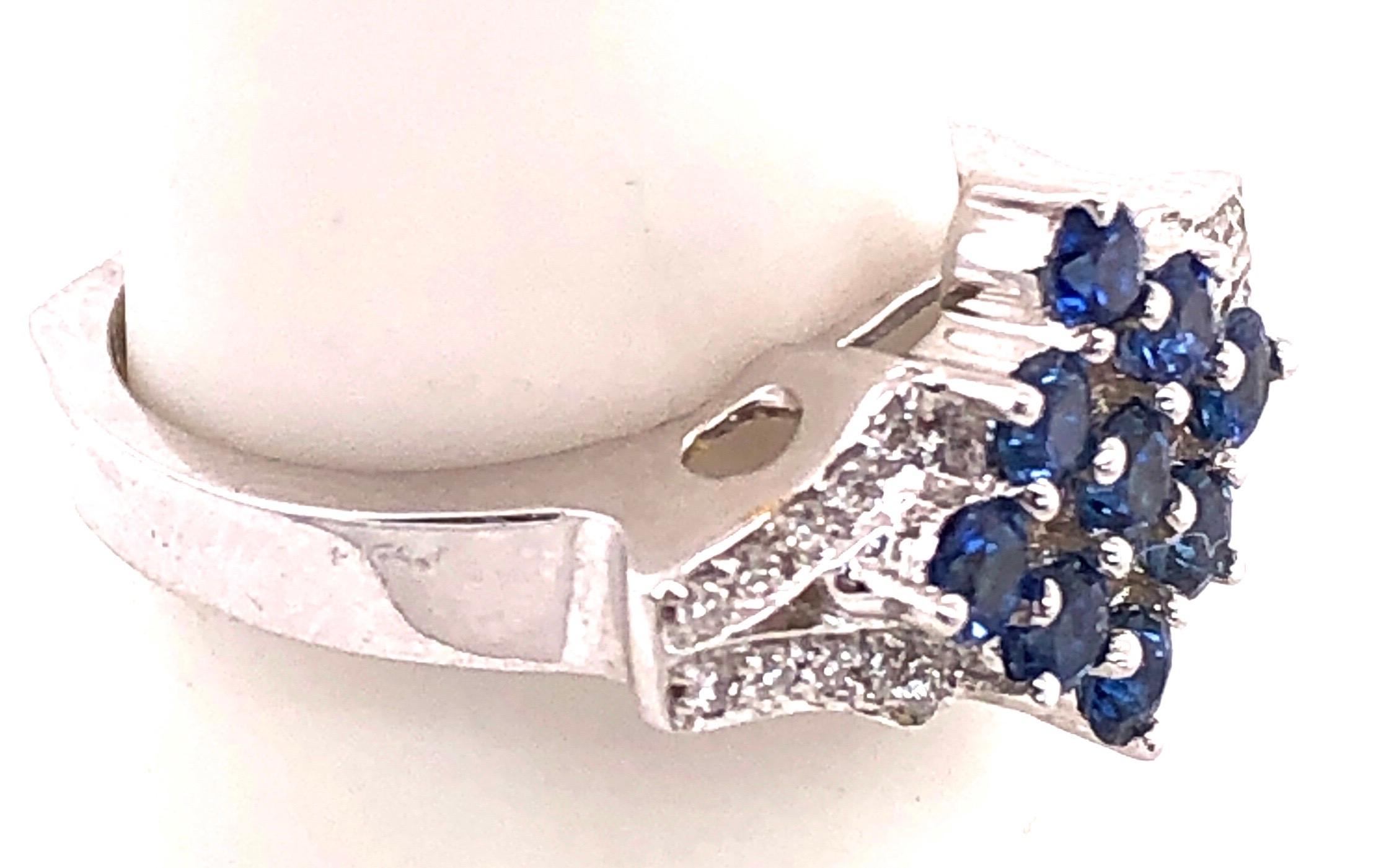 18 Karat White Gold Sapphire Cluster Fashion Ring with Diamond Accents 0.11 TDW In Good Condition For Sale In Stamford, CT
