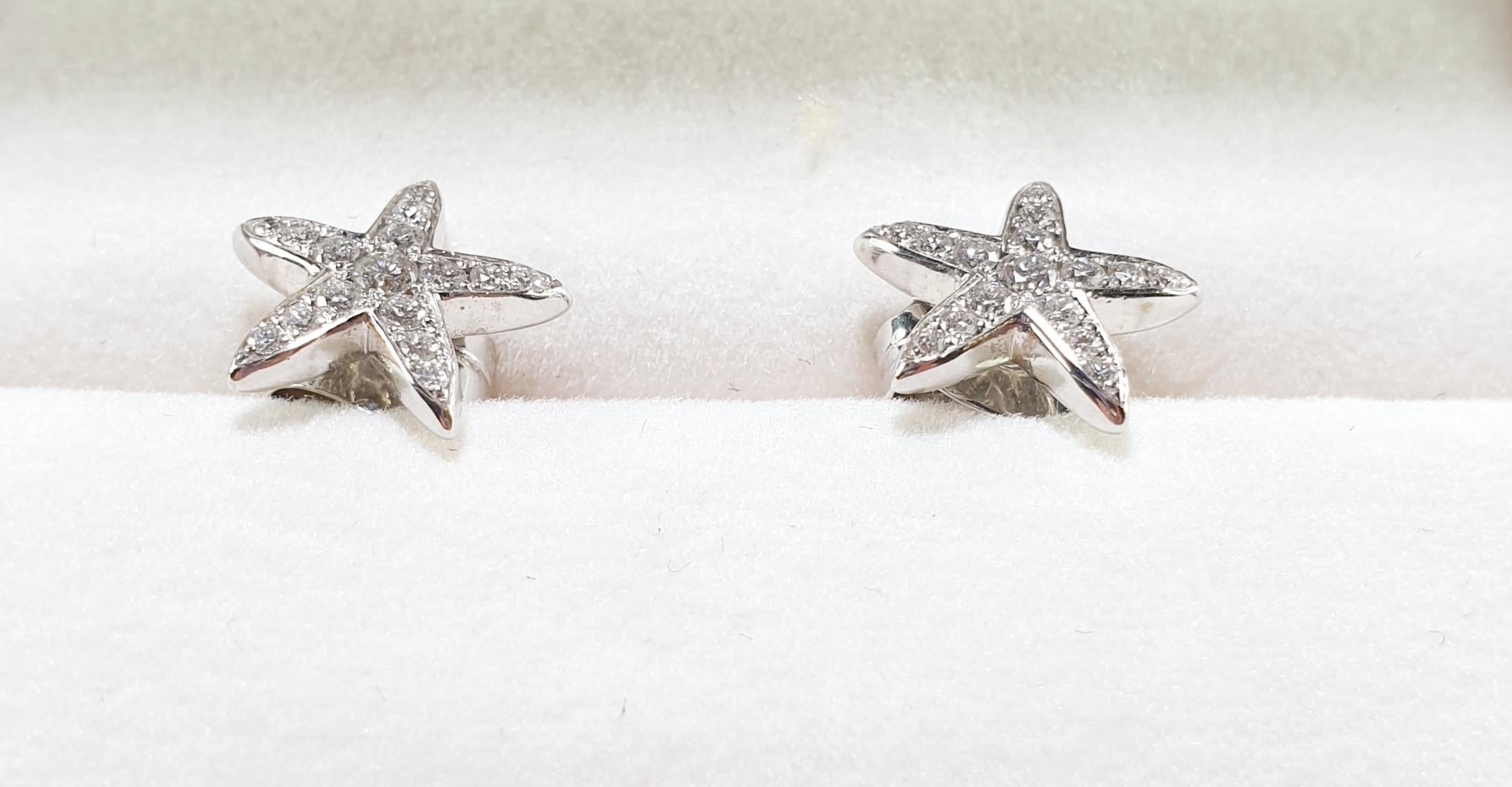18 Karat White Gold Sea Star Earrings with White Diamonds In New Condition For Sale In Bilbao, ES