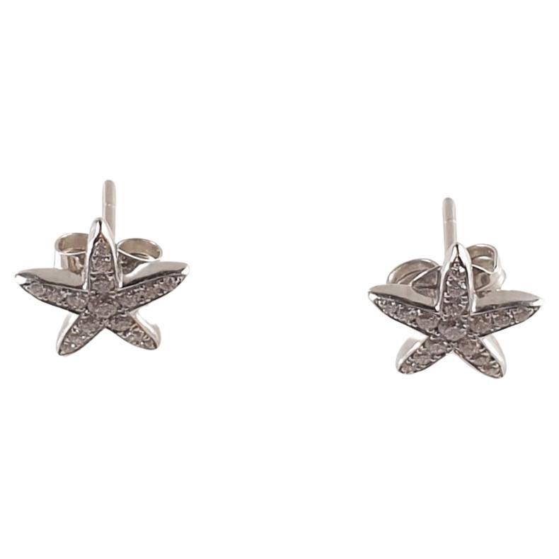 18 Karat White Gold Sea Star Earrings with White Diamonds For Sale