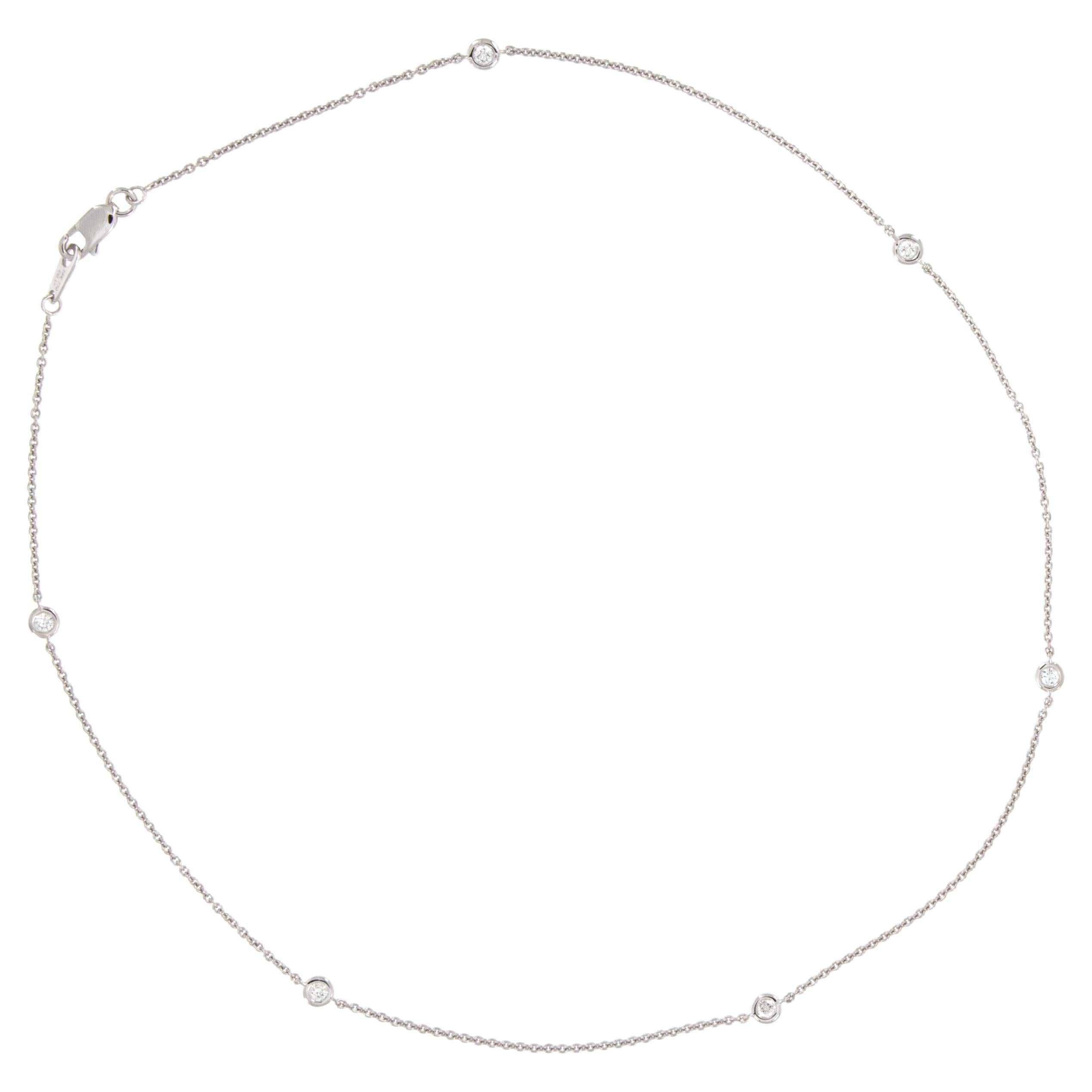 Collier en or blanc 18 carats avec six diamants de 0,37 ctw par Yard en vente