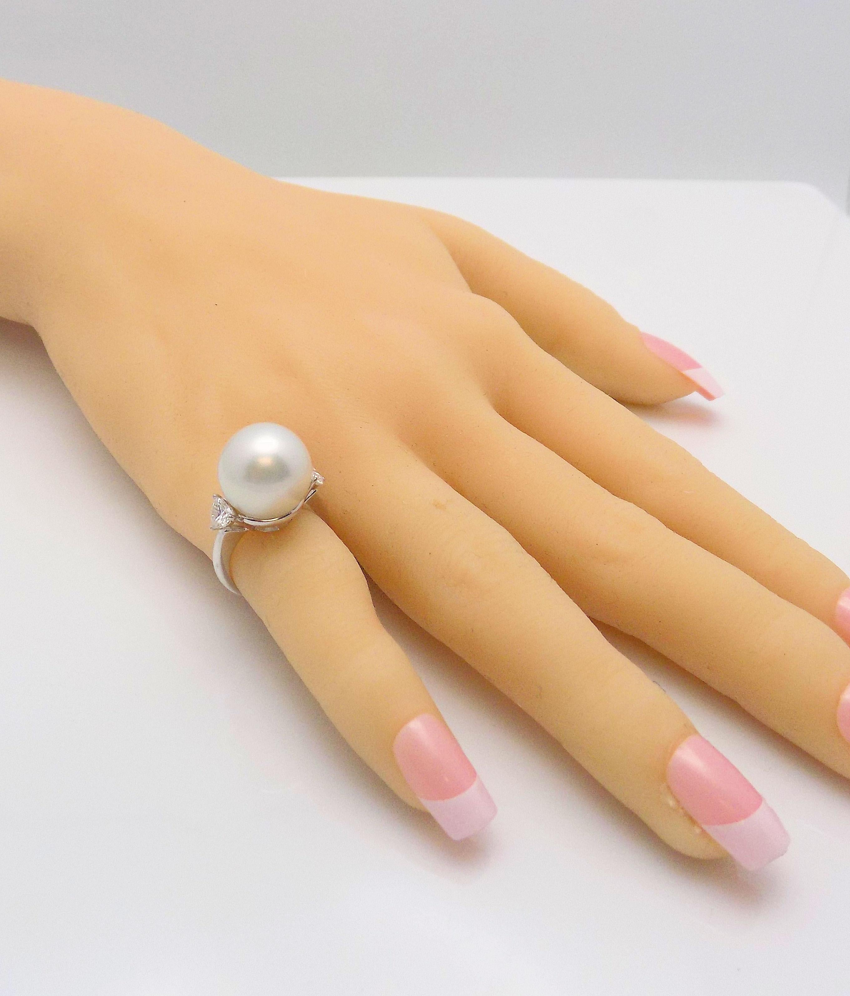 18 Karat White Gold South Sea Cultured Pearl and Diamond Ring For Sale 3