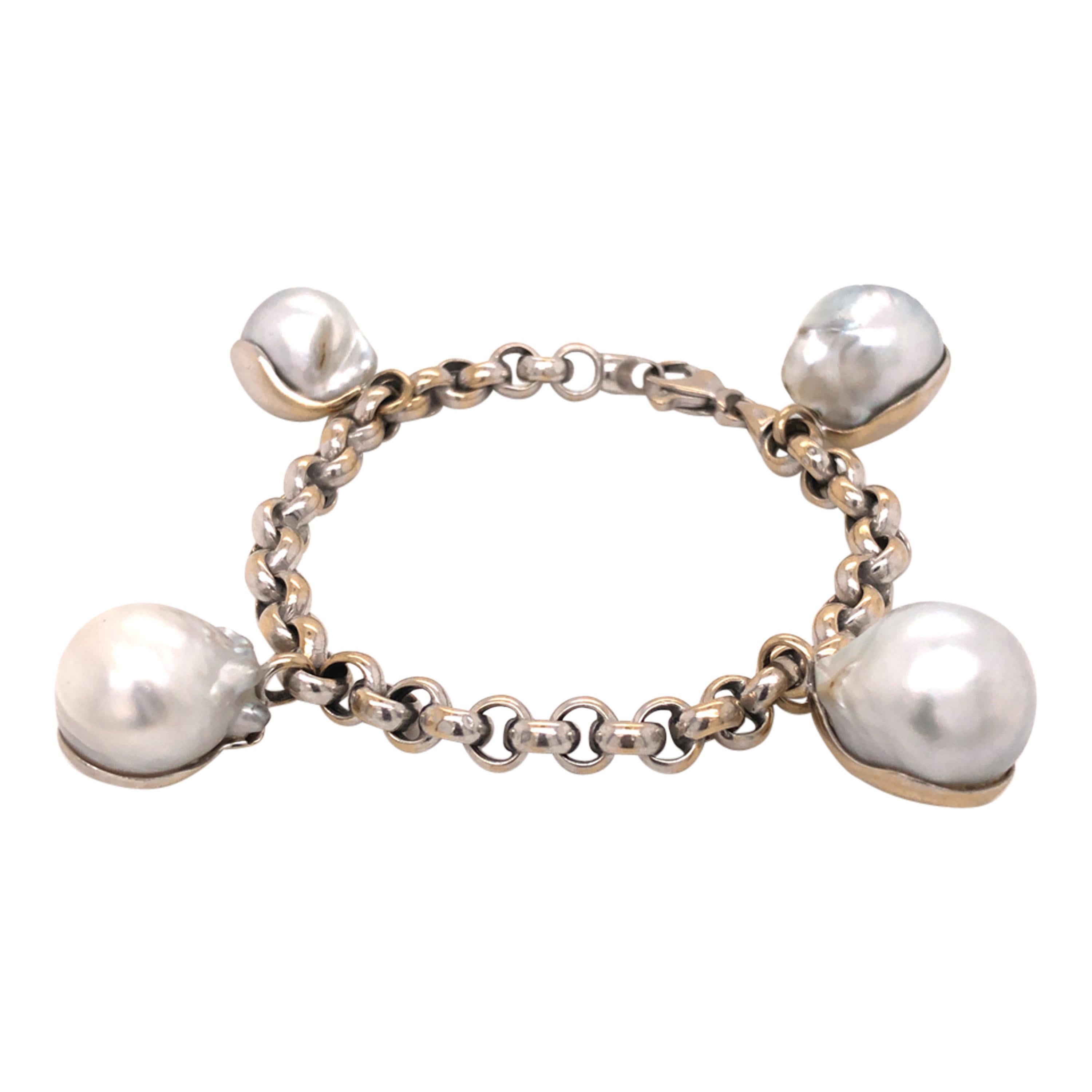 18 Karat White Gold South Sea Cultured Pearl Link Bracelet For Sale