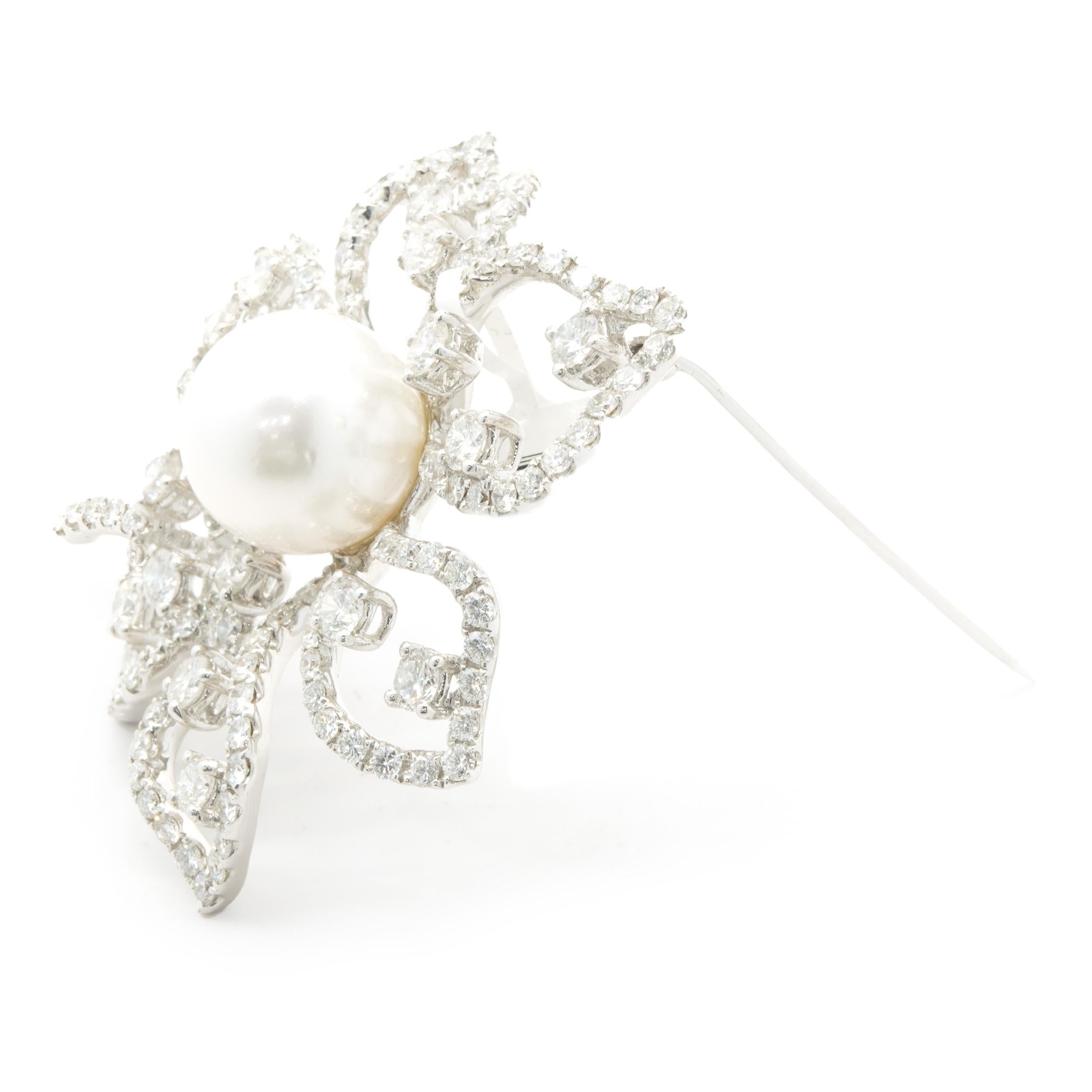 Round Cut 18 Karat White Gold South Sea Pearl and Diamond Flower Pin For Sale