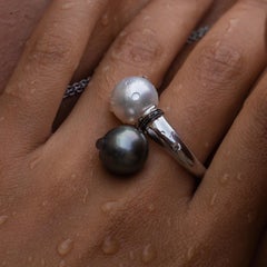18 Karat White Gold South Sea Pearl Diamond Cocktail Ring