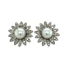 18 Karat White Gold South Sea Pearls and Round Cut Diamonds Flower Earrrings
